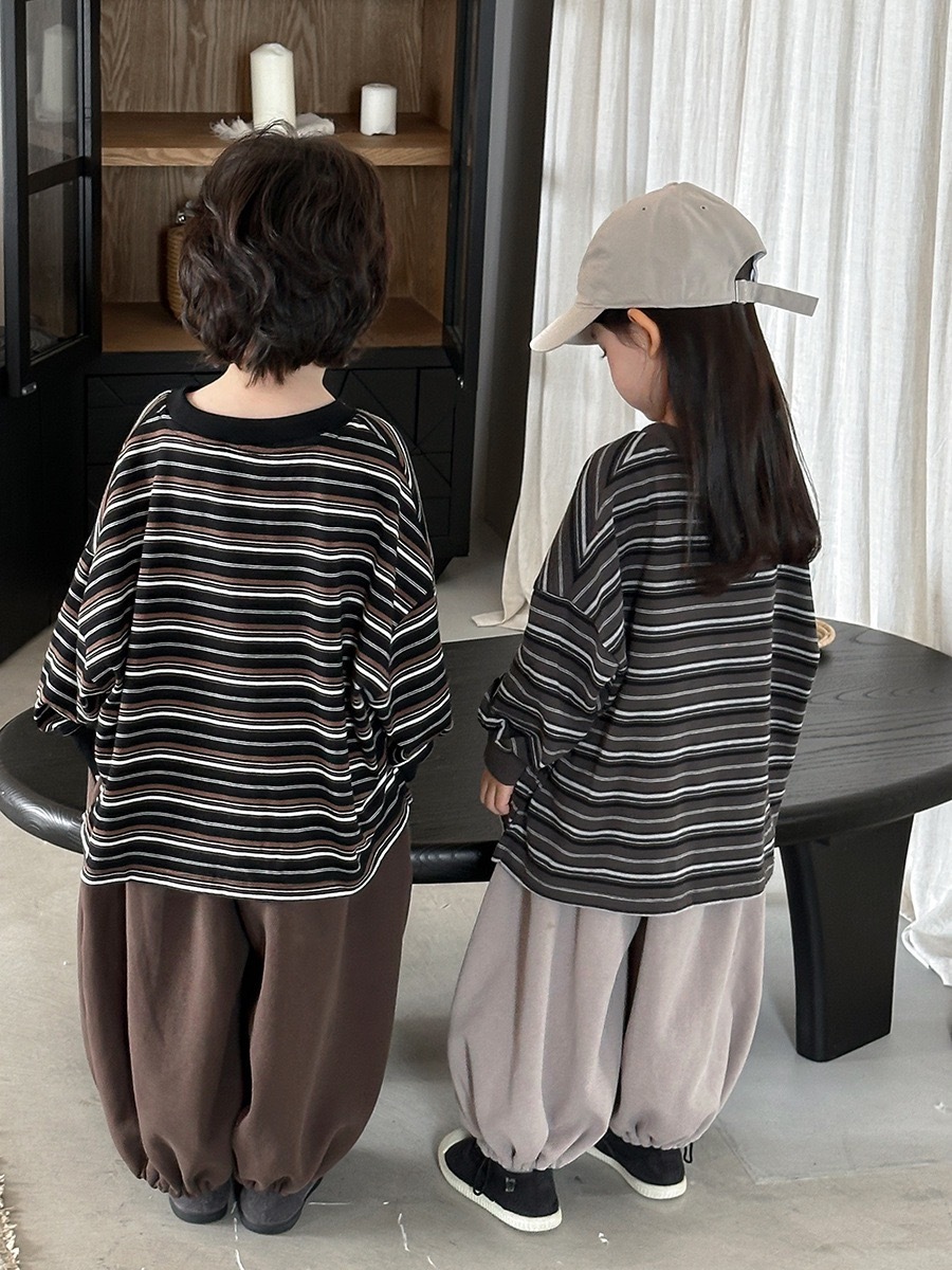 兄弟姐妹一起穿_三色細條紋薄款上衣