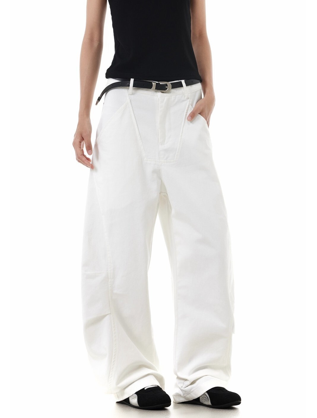 ACR 設計感 純色 斜切線 彎刀 牛仔褲