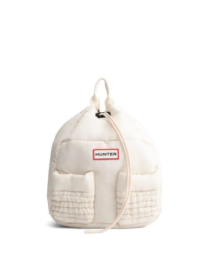 防水 Smocked Puffer Backpack