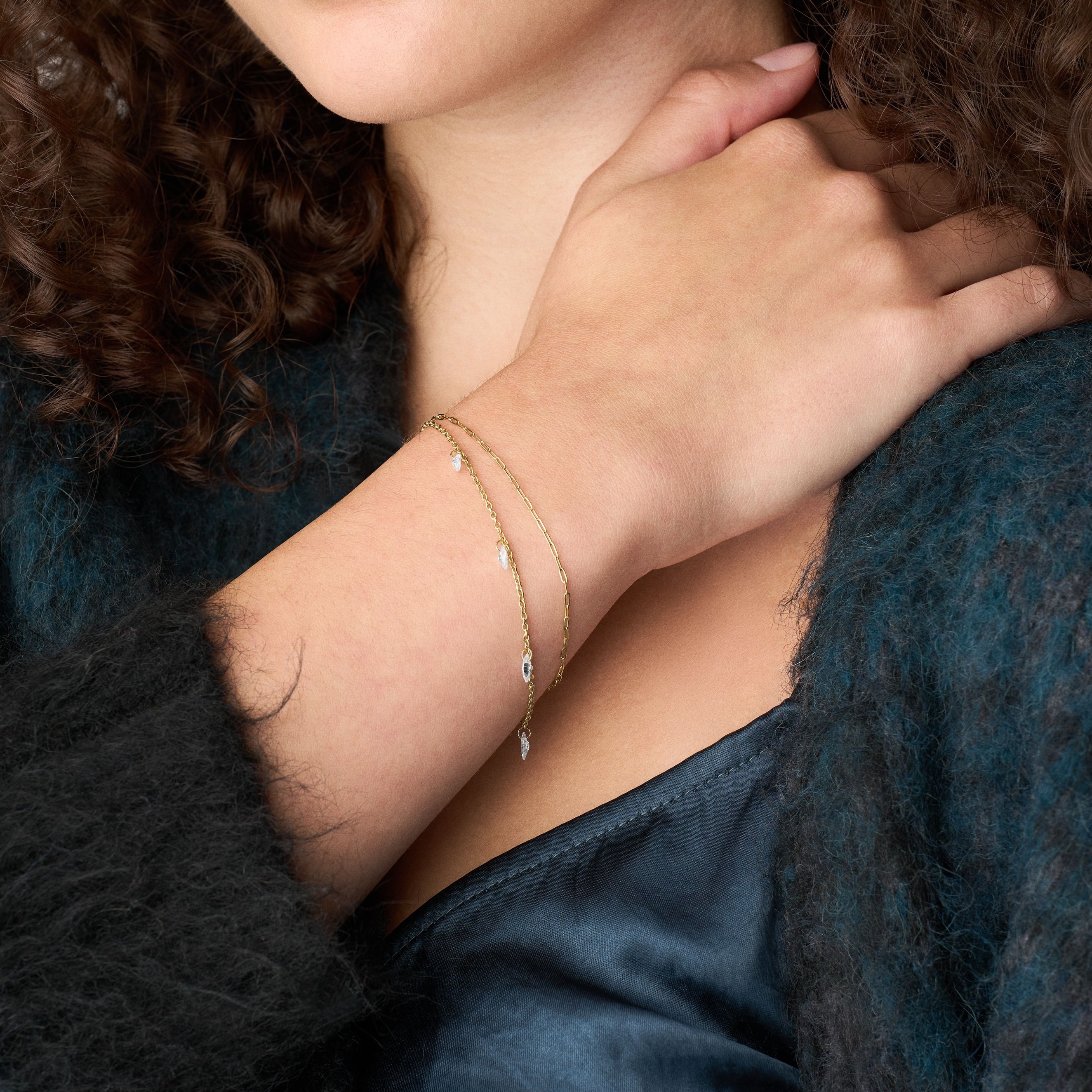 Ellis 晶光綺鏈不鏽鋼手鍊-金色 JF04895710