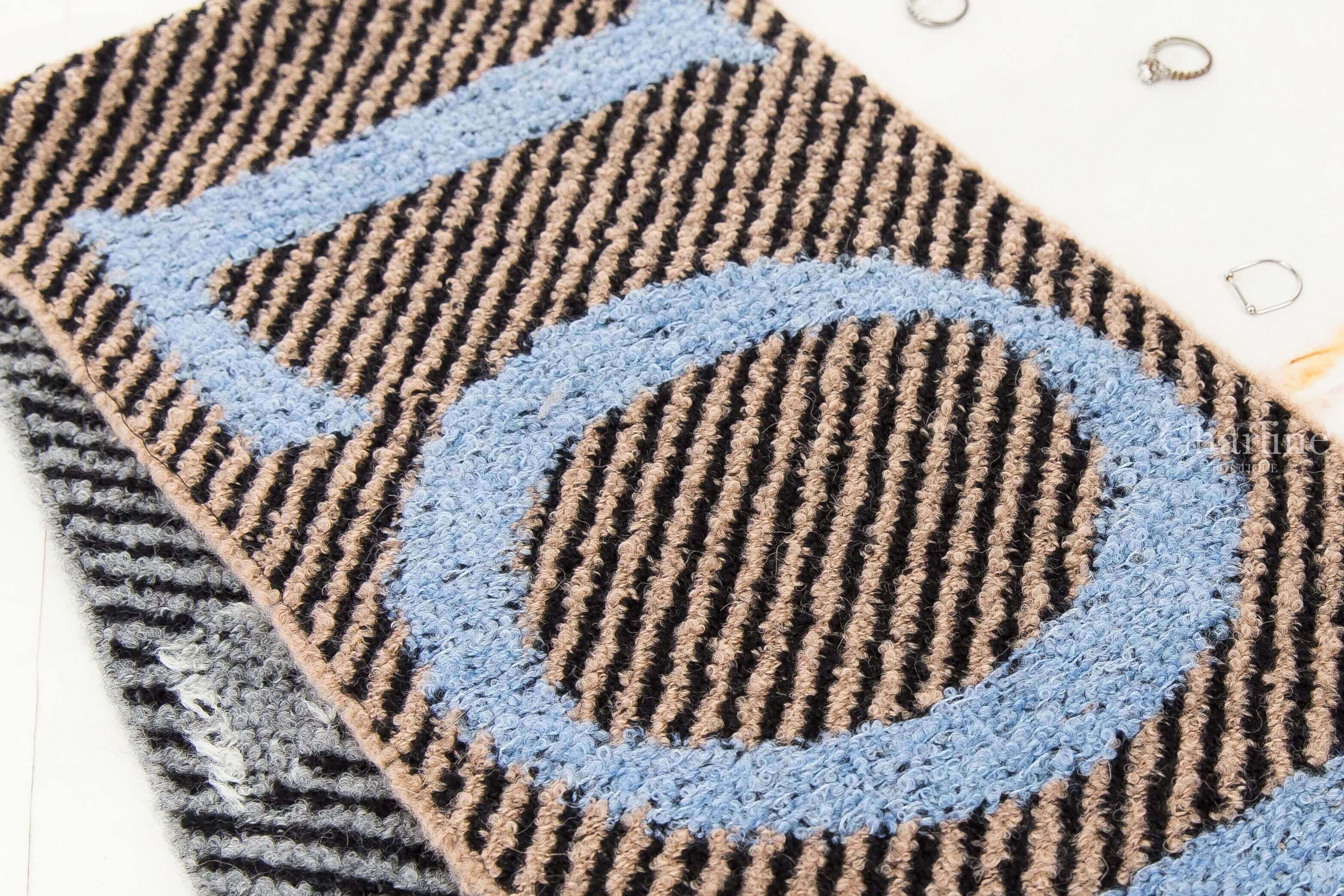 Loewe Scarf In Alpaca And Wool Blend 棕色底淺藍字/灰色底白字黑斜紋羊駝毛混羊毛流蘇圍巾