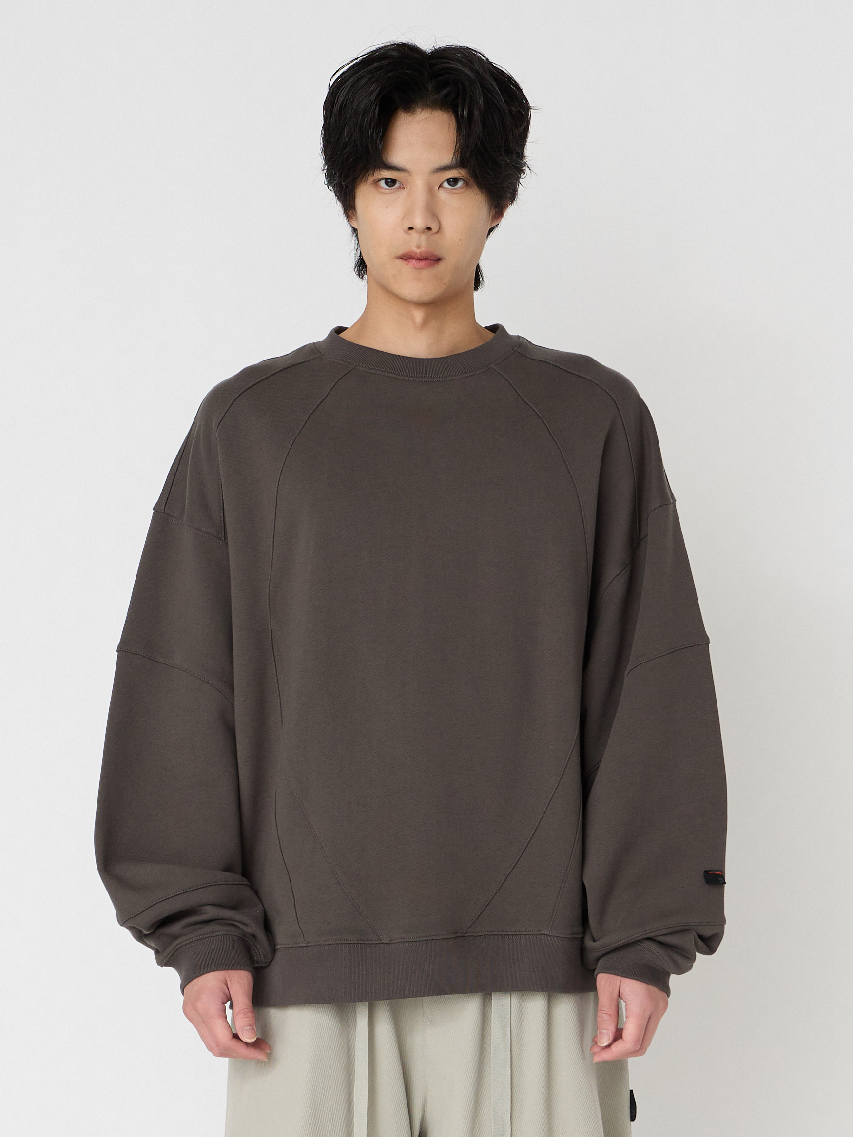 NOIR 飛鼠袖特殊剪裁大學T