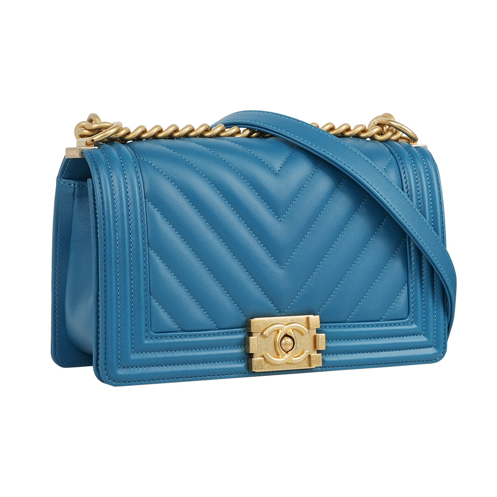 【CHANEL】金釦山形紋小牛皮 Boy Chanel 25cm (孔雀藍)