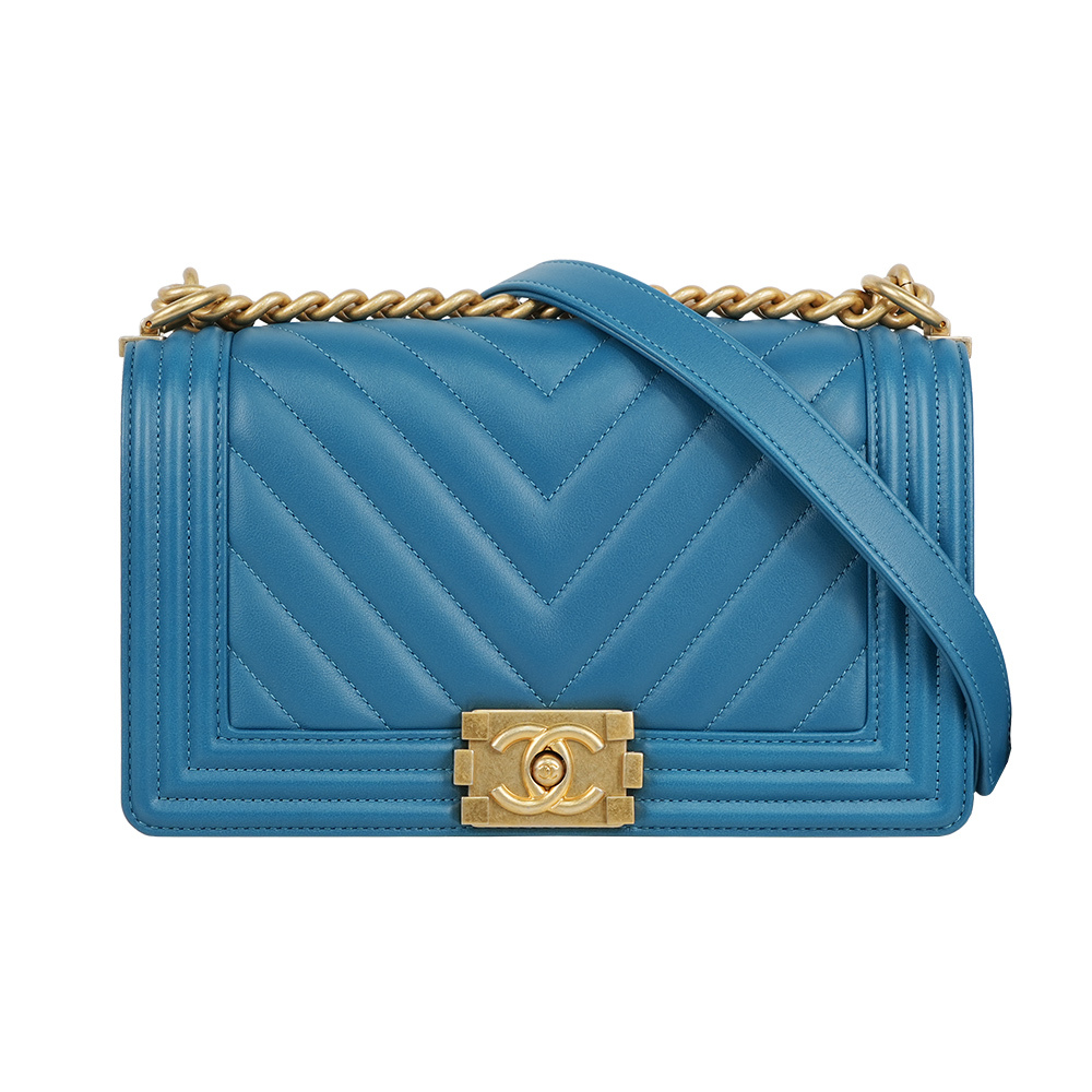 【CHANEL】金釦山形紋小牛皮 Boy Chanel 25cm (孔雀藍)