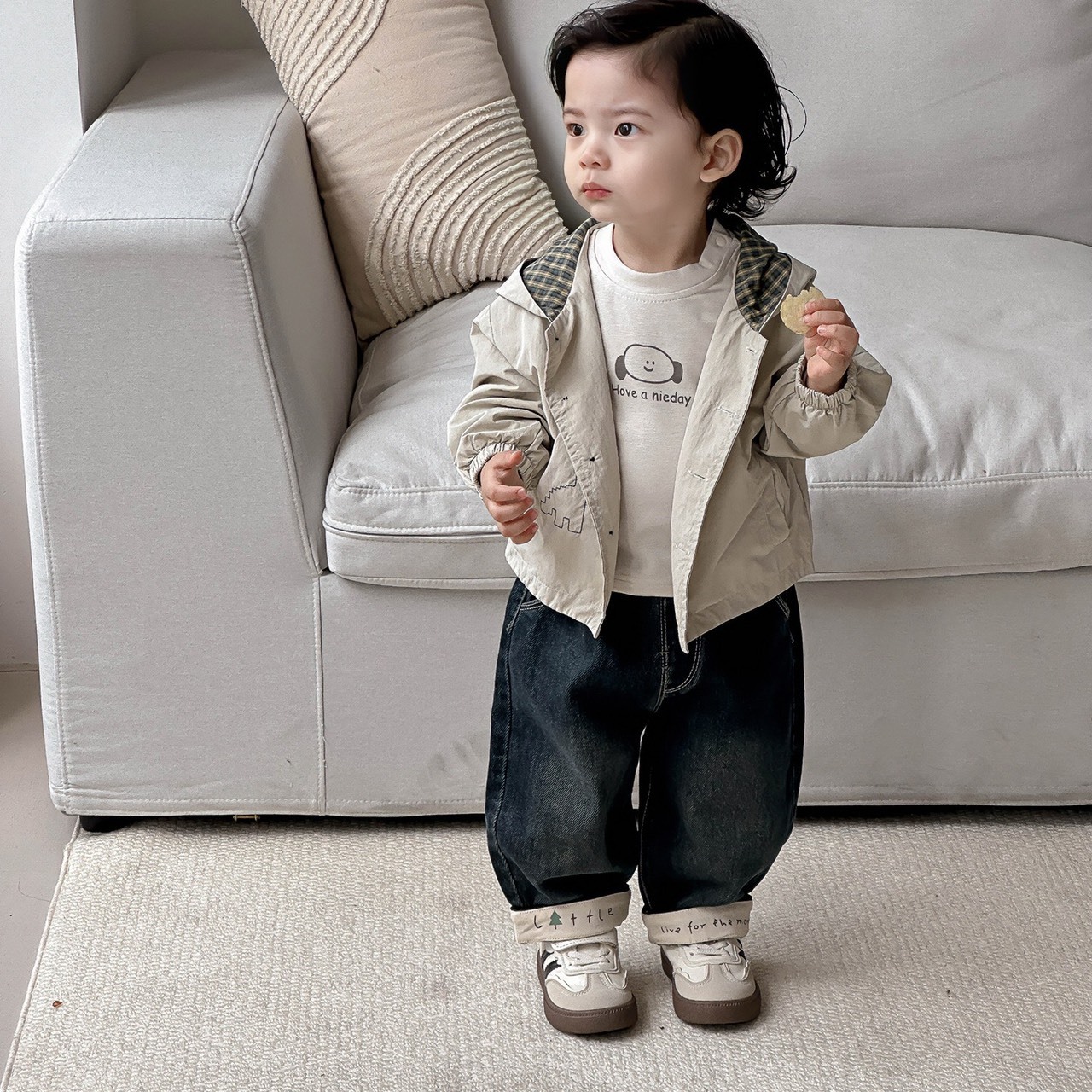 休閒藍色牛仔褲