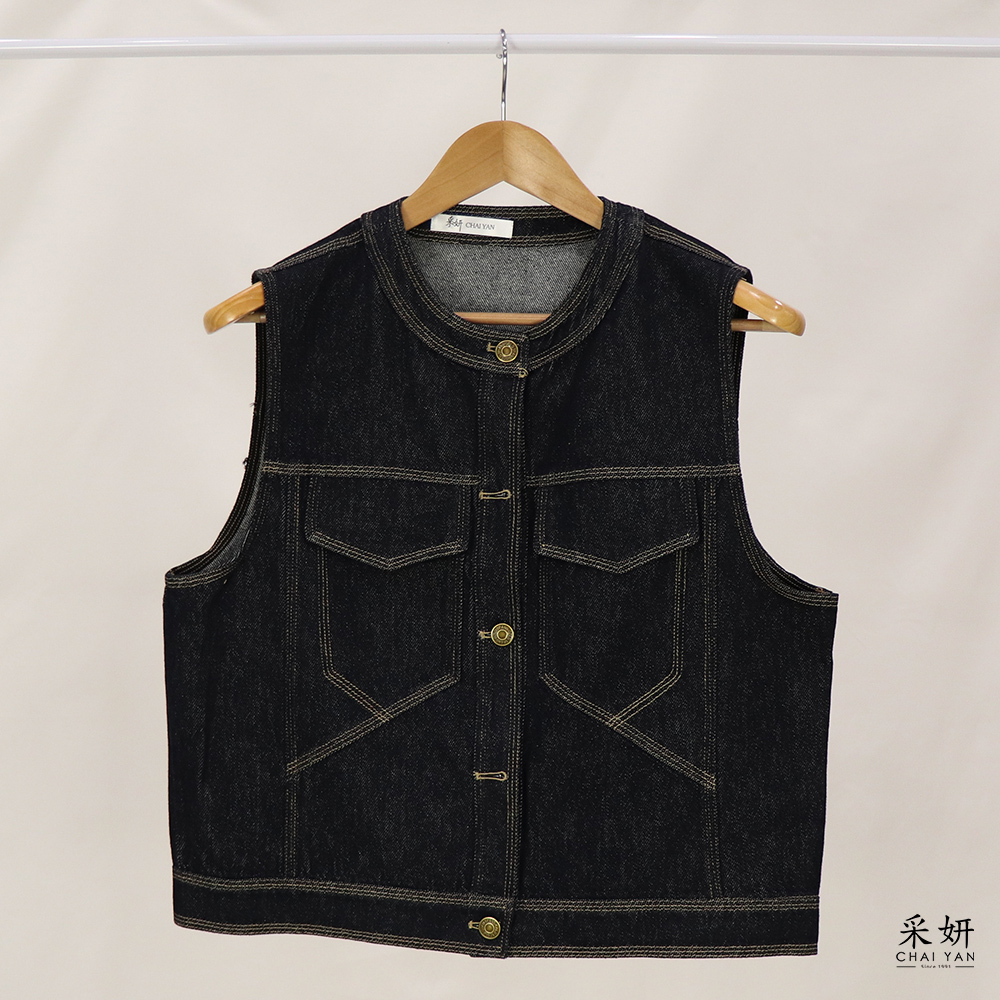 跳色縫線雙裝飾口袋鈕扣牛仔背心