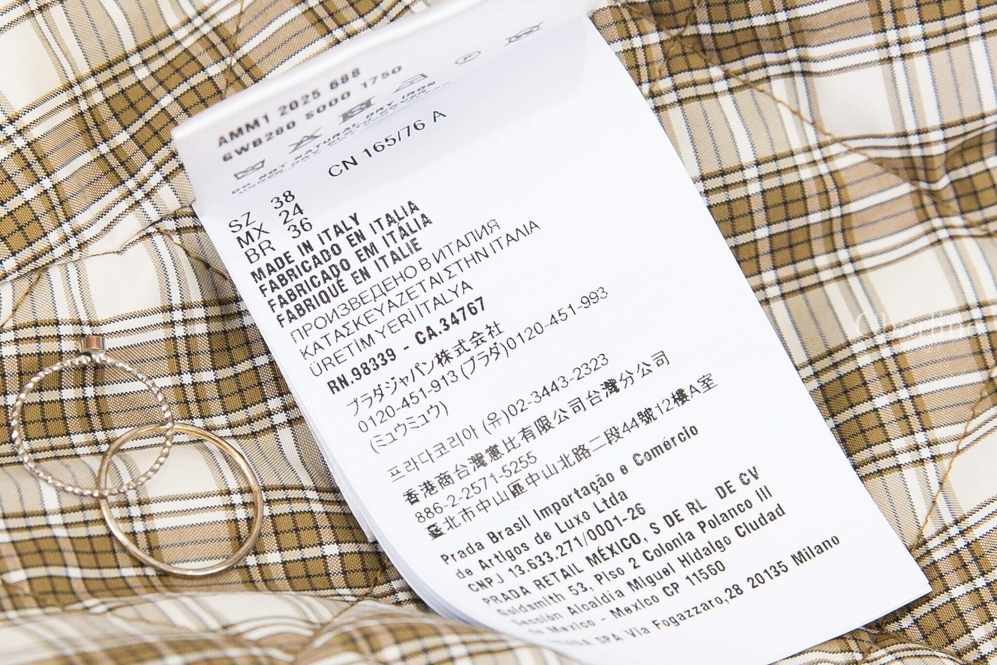 Miu Miu Flocked Denim And Velvet Blouson Jacket 海軍藍植絨丹寧拼咖啡色絲絨翻領刺繡字母金色圓釦棉質牛仔長袖外套-Charline Boutique 精品代購