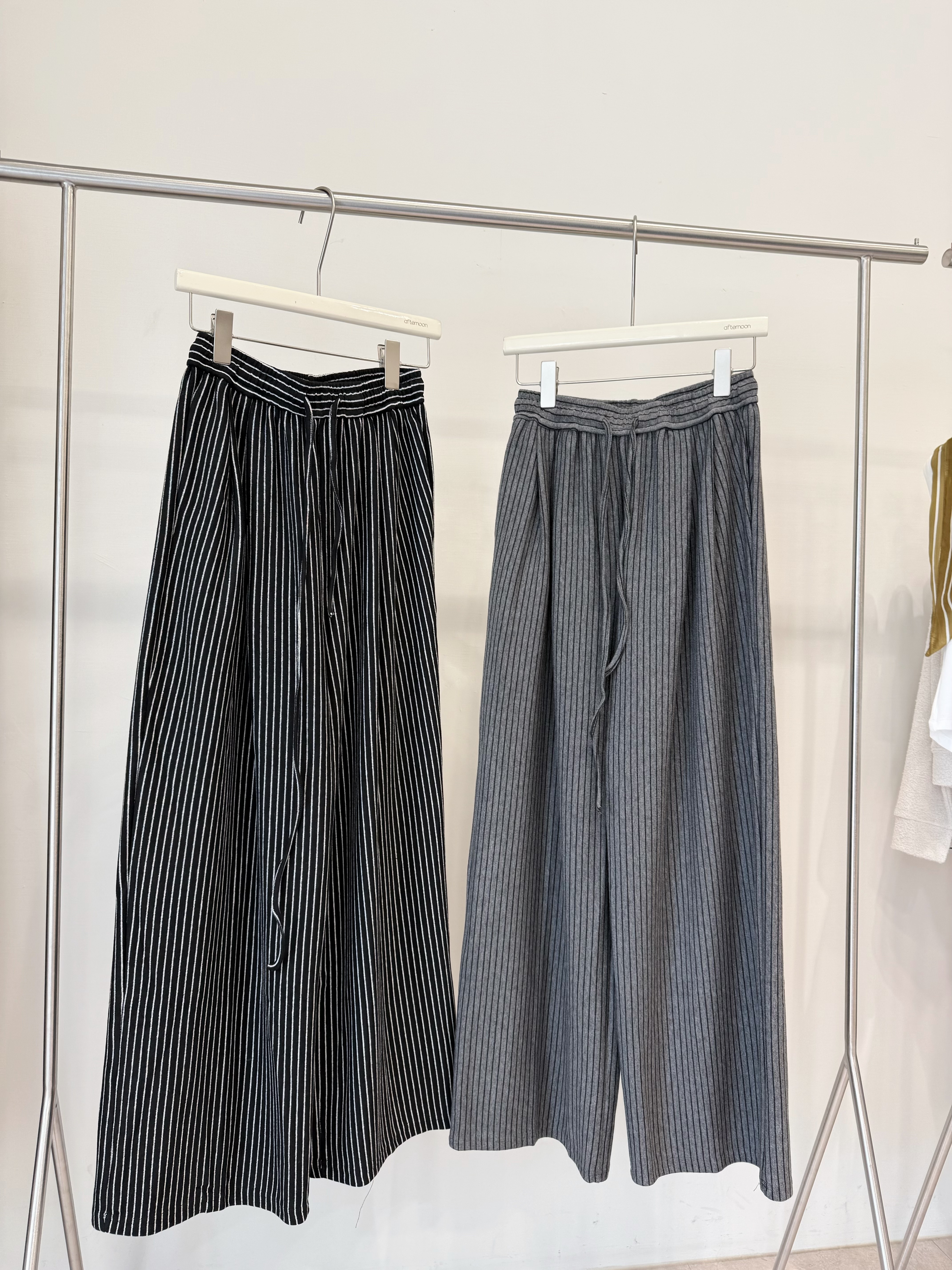 233 條紋休閒棉褲