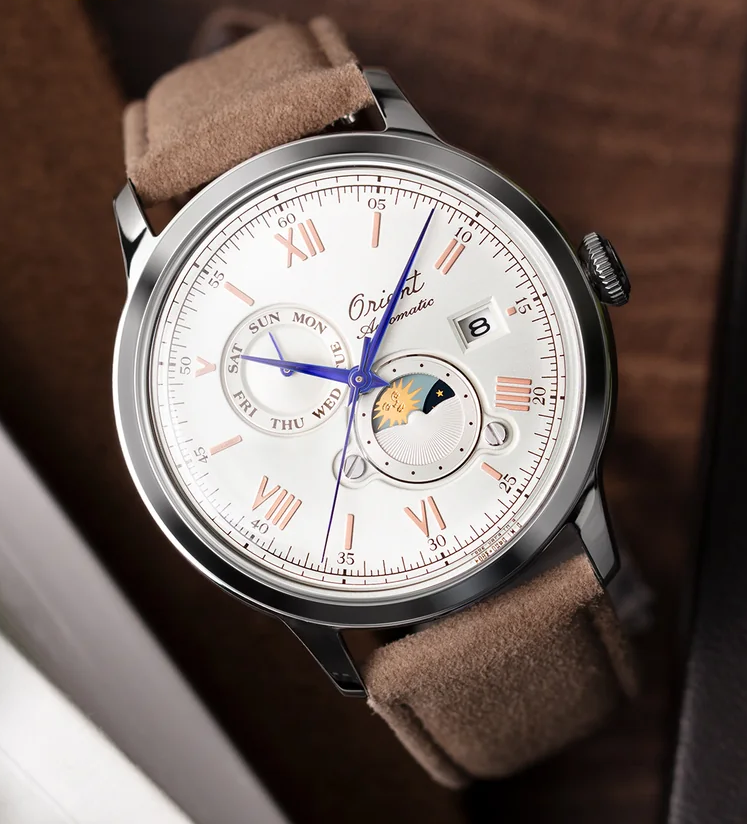 萬年鐘錶 - 東方錶  ORIENT  Bambino 七十五週年限量Sun & Moon系列日月相機械套錶  RA-AK0808S 錶徑 : 41.5mm