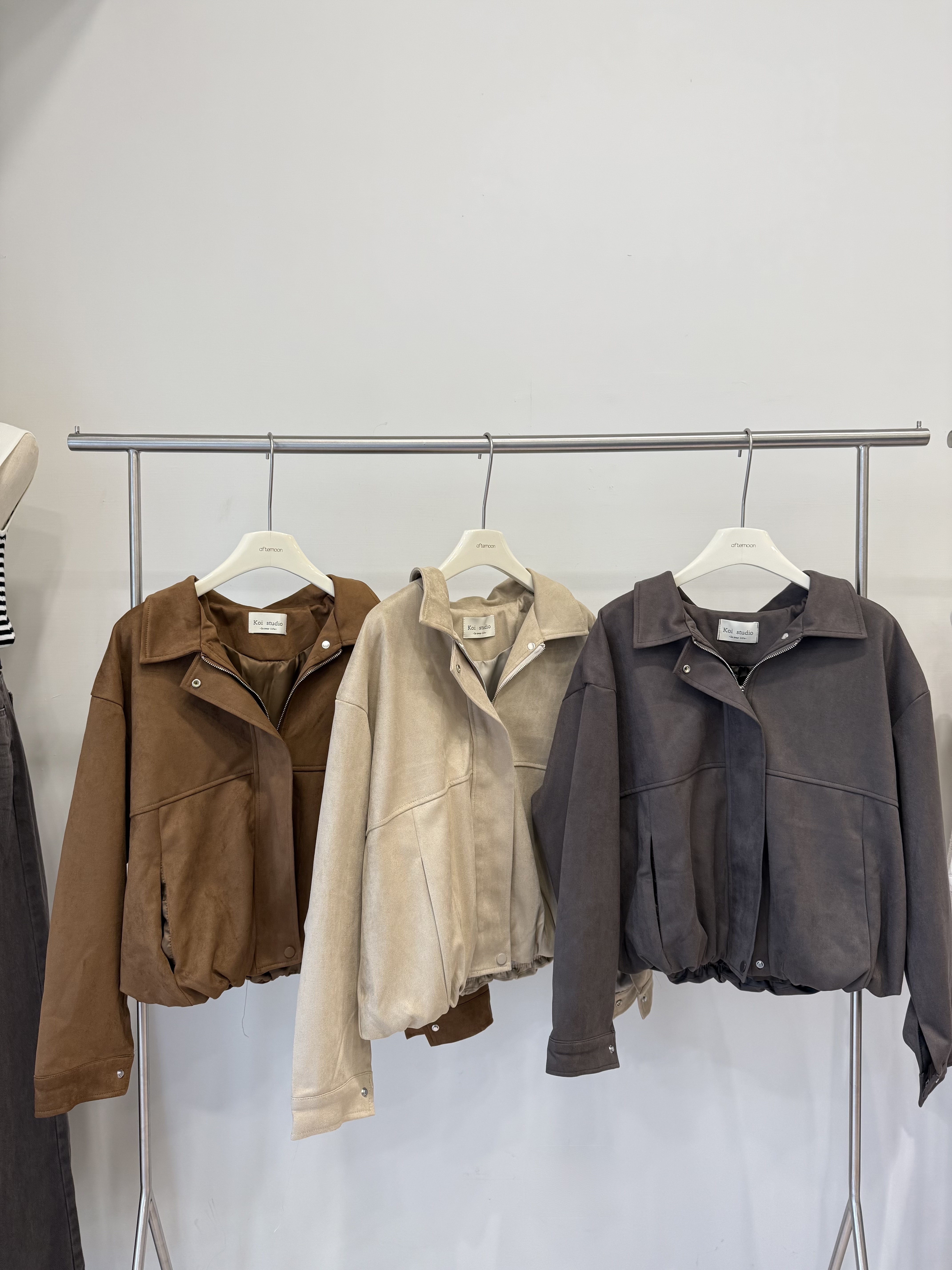 1903 質感麂皮翻領外套