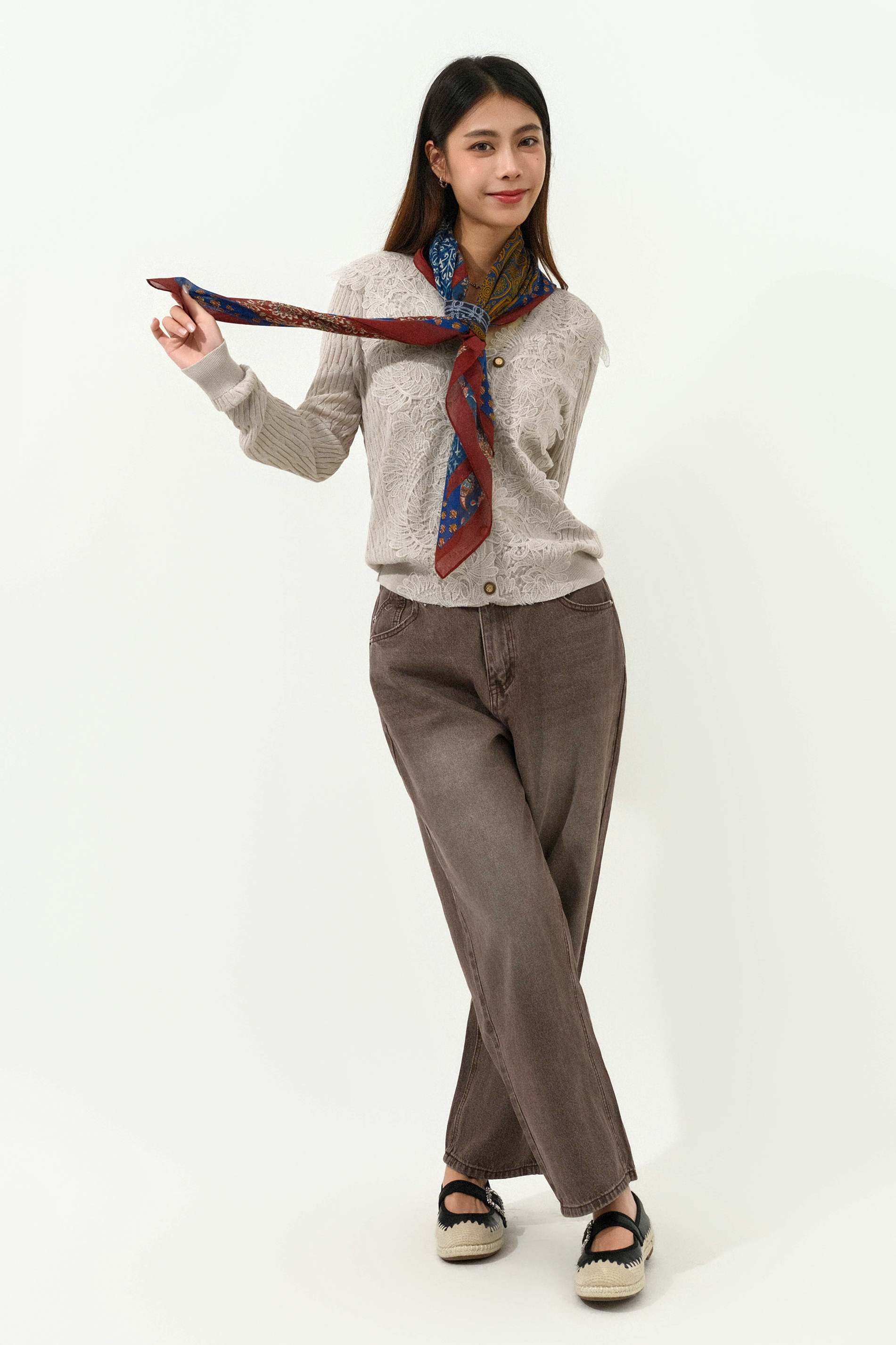 FW25_0135（上衣＋圍巾＋牛仔褲）