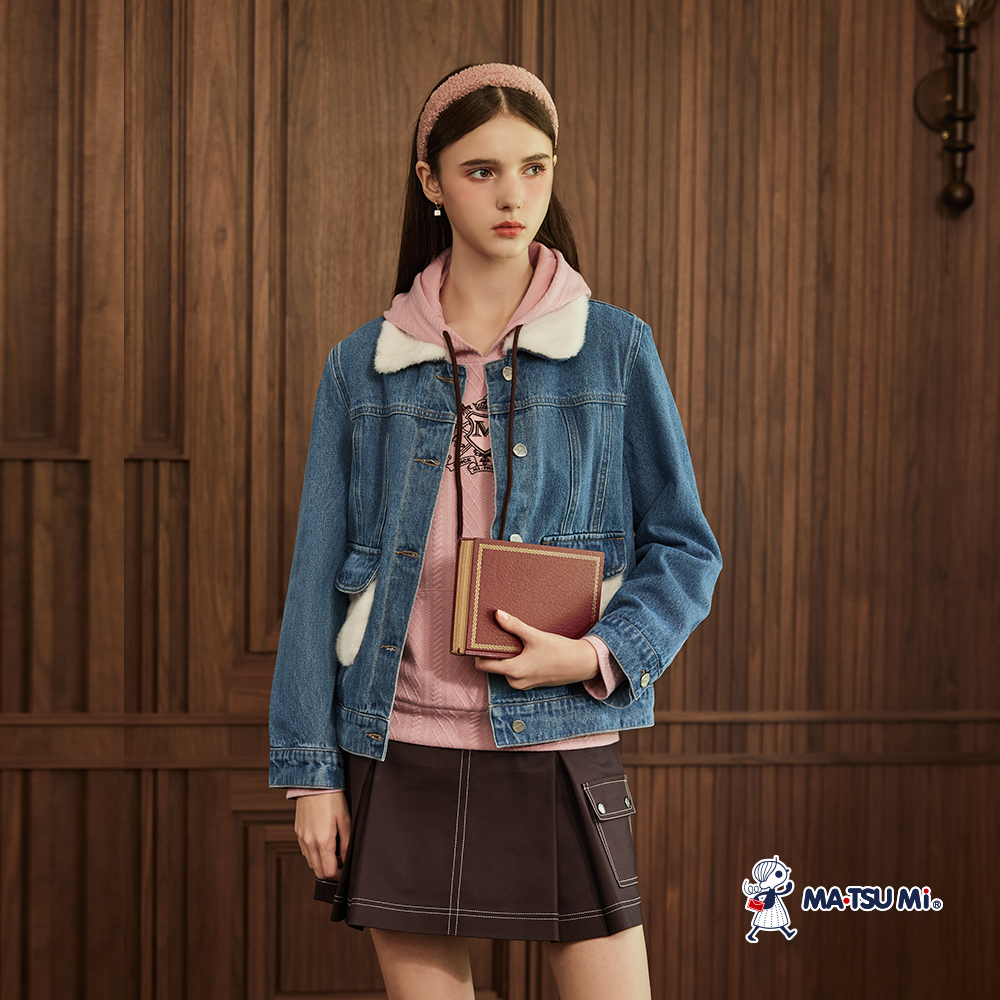 MA‧TSU Mi 撞色抽繩徽章圖騰繡花口袋連帽棉上衣(粉.米白)