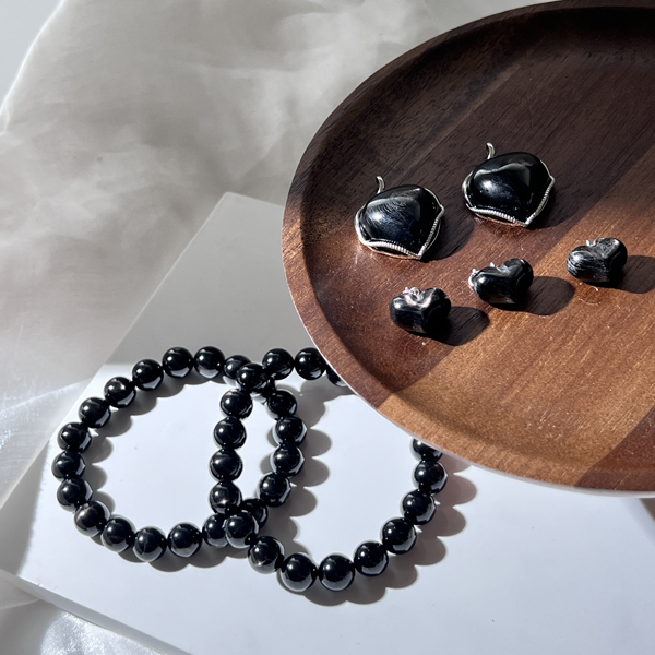 金運石屁桃愛心