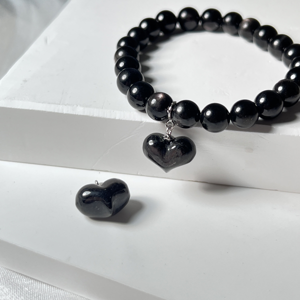 金運石屁桃愛心