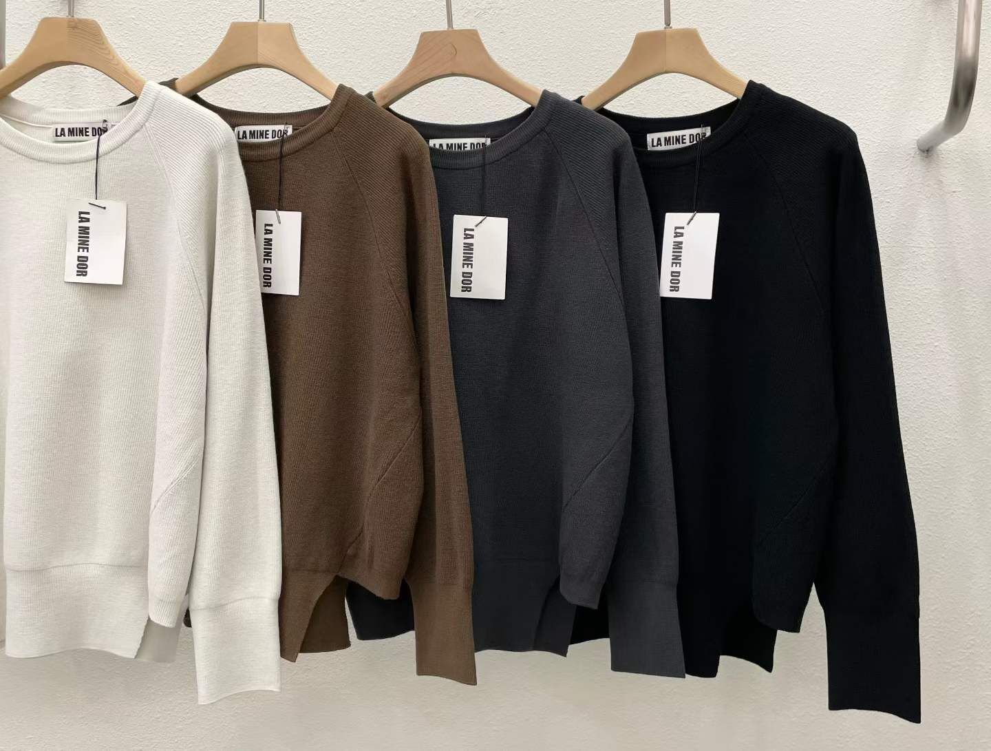 LA5103 收腰顯瘦圓領棉質上衣