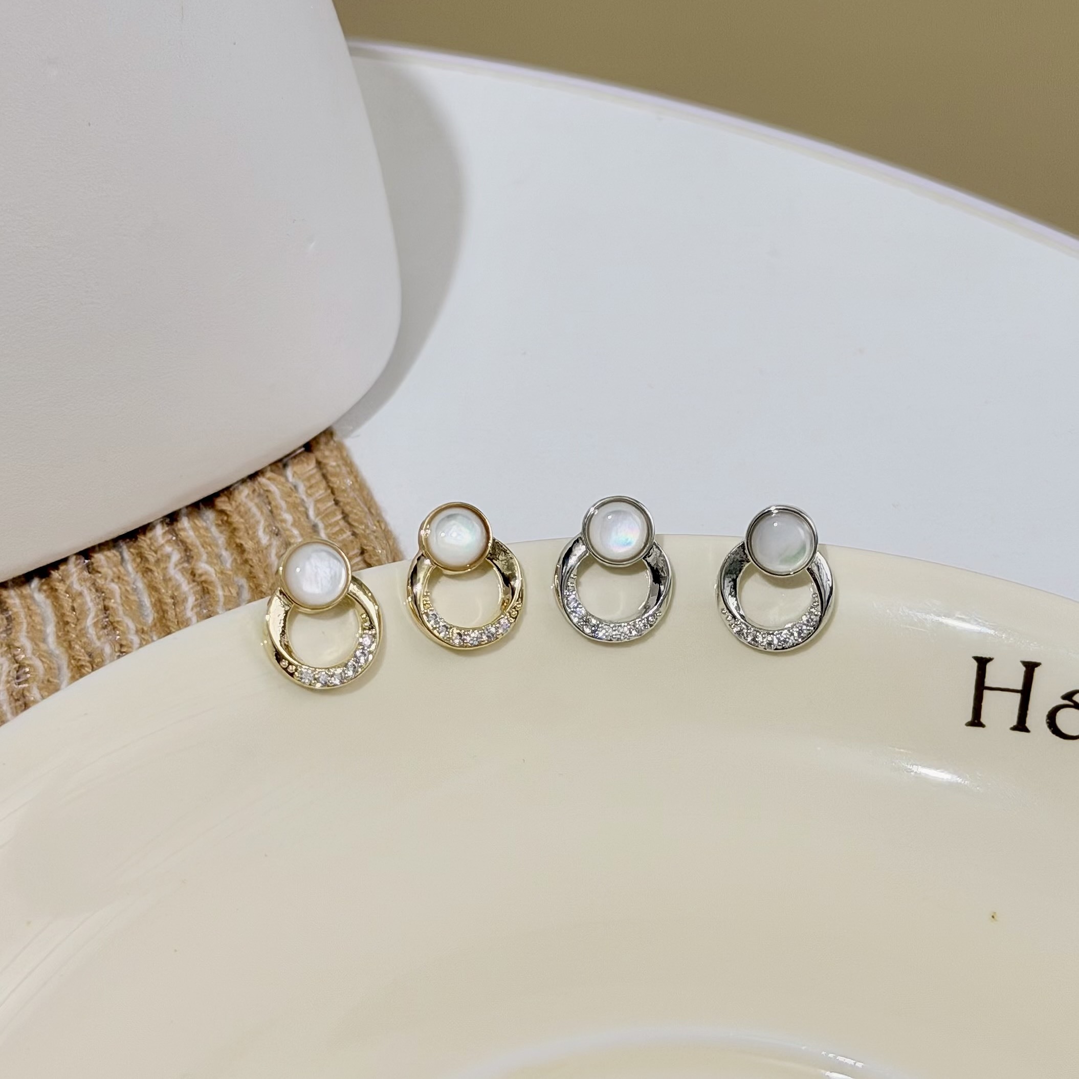 C176蛋白石排鑽圓形耳針