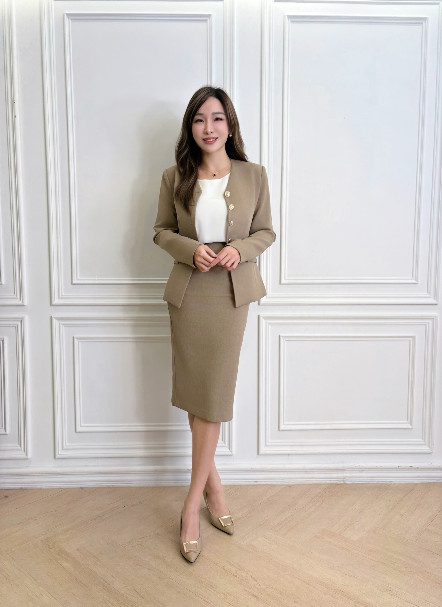 細緻無領金釦窄裙套裝