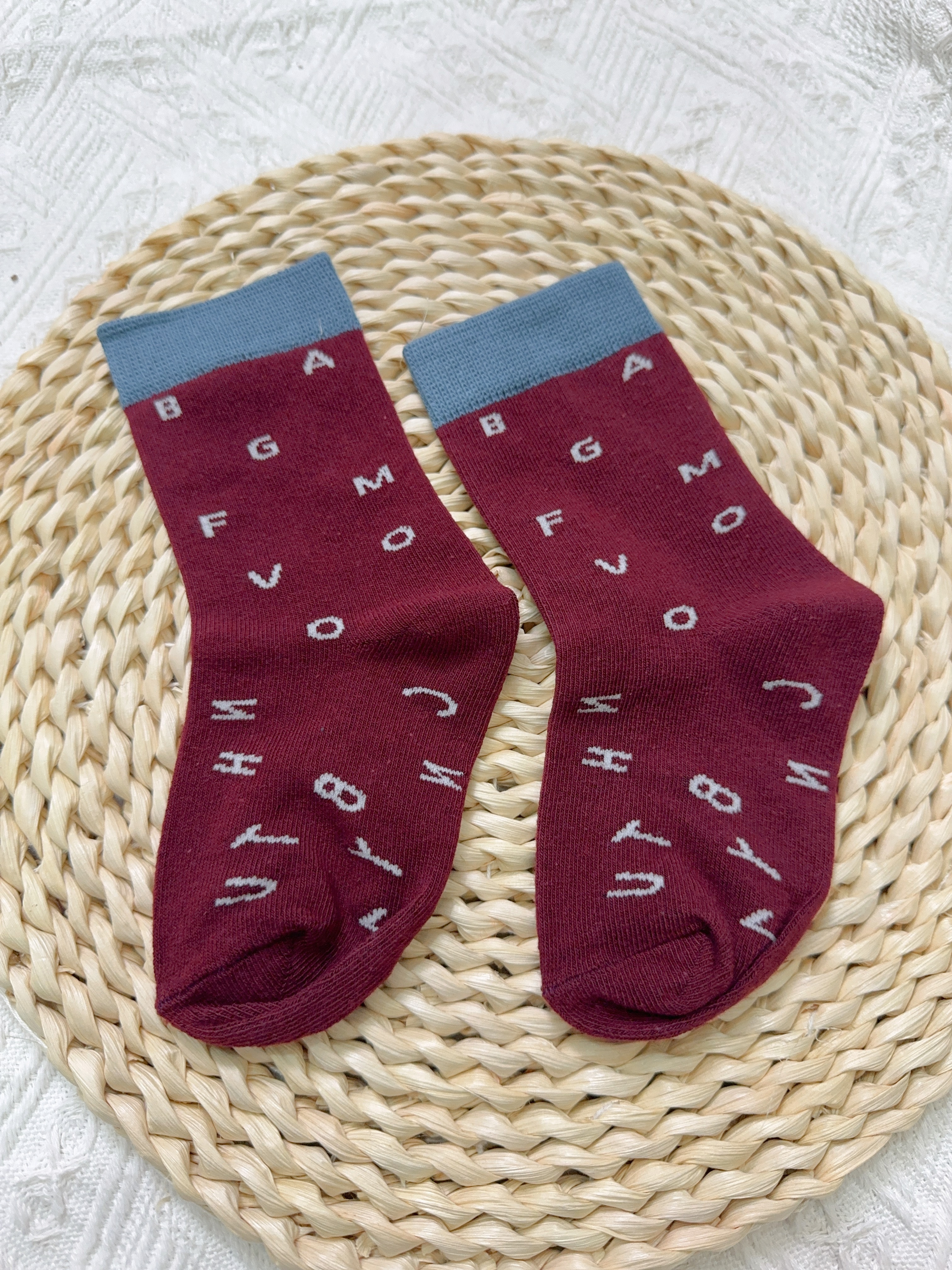 字母撞色襪1入-酒紅s53