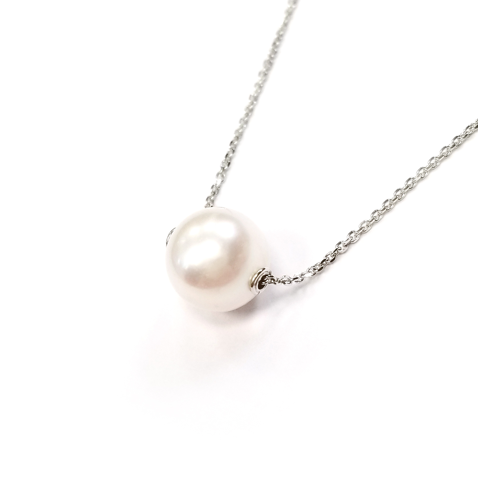 18K白金 Akoya 珍珠吊墜