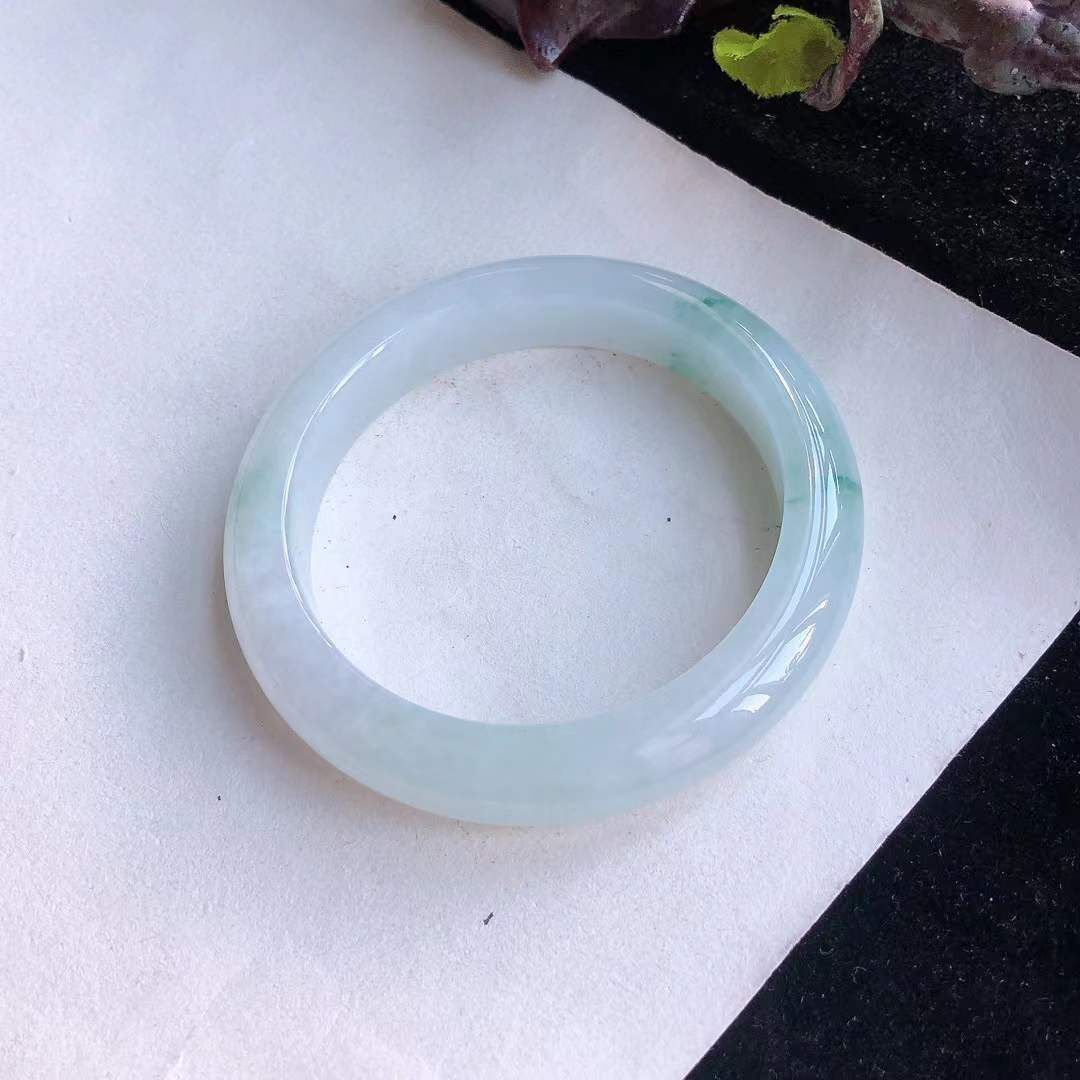 1015268 55.3mm冰糯飄綠翡翠正圈手鐲 (54-56)