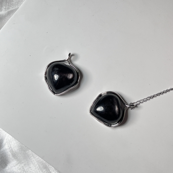 金運石愛心吊墜