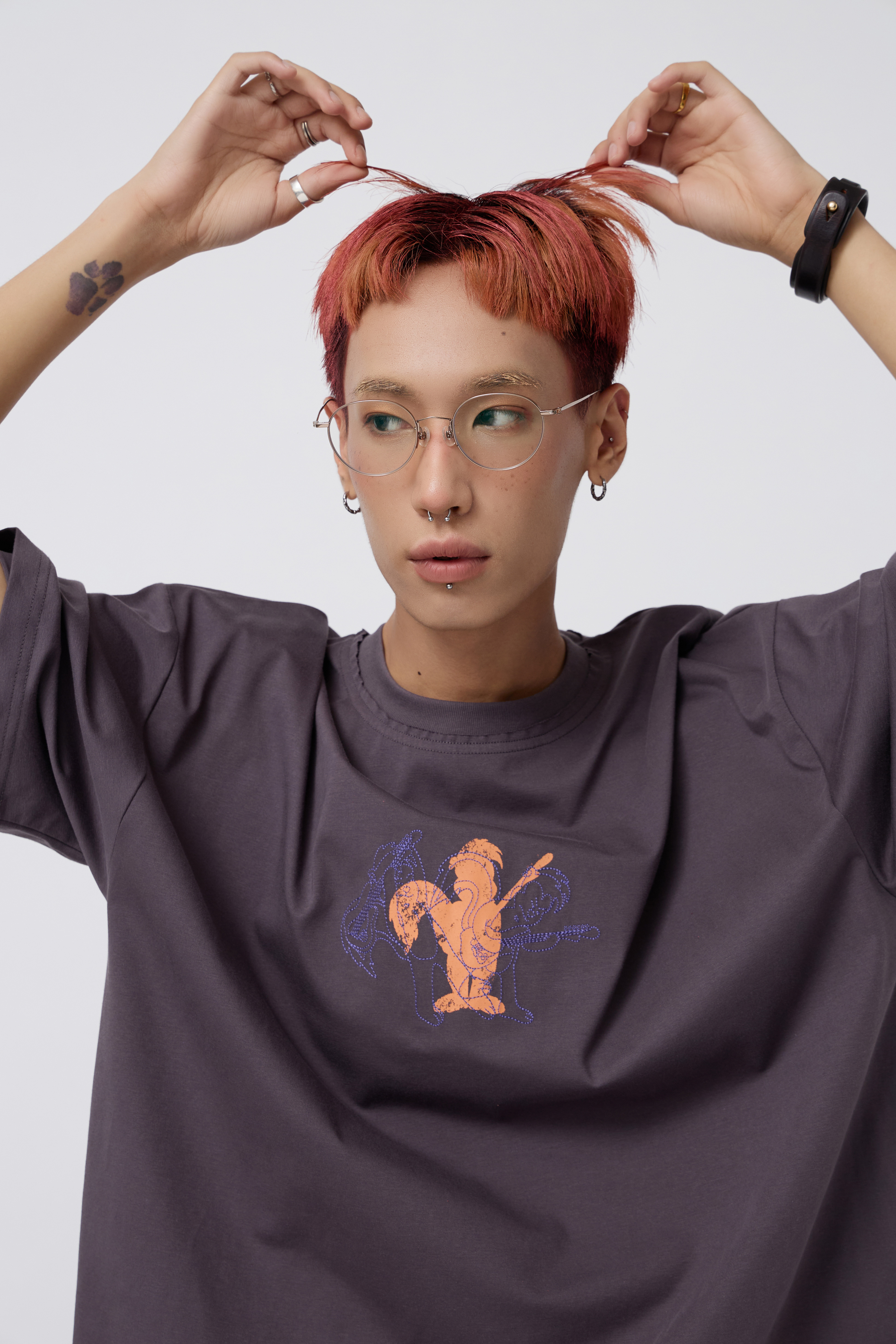 NOIR 搖滾臭鼬吉他魂短Tee