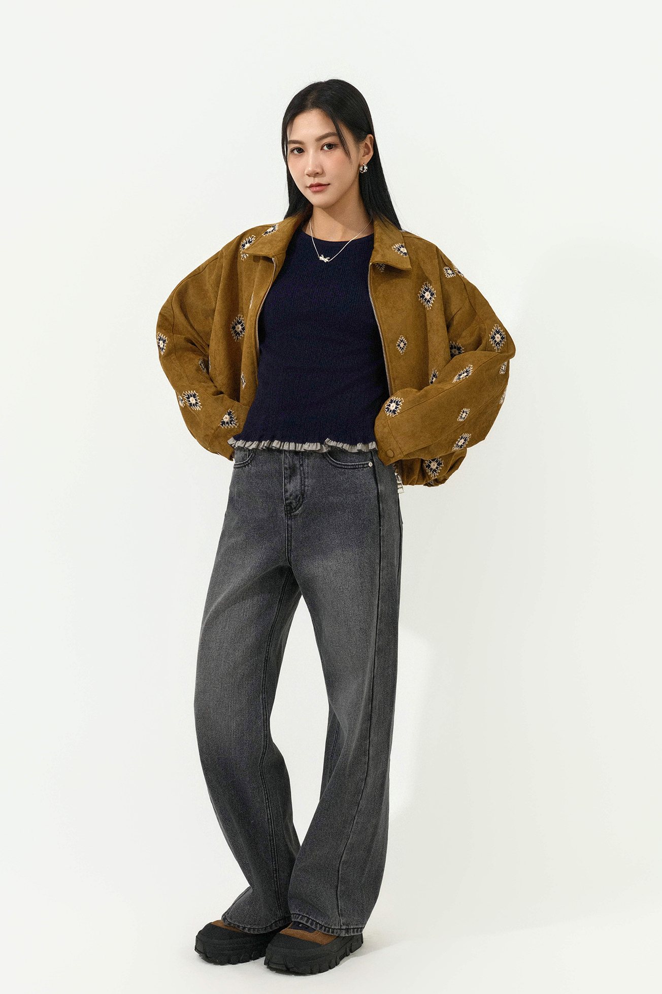 FW25_0139（外套＋上衣＋牛仔褲）