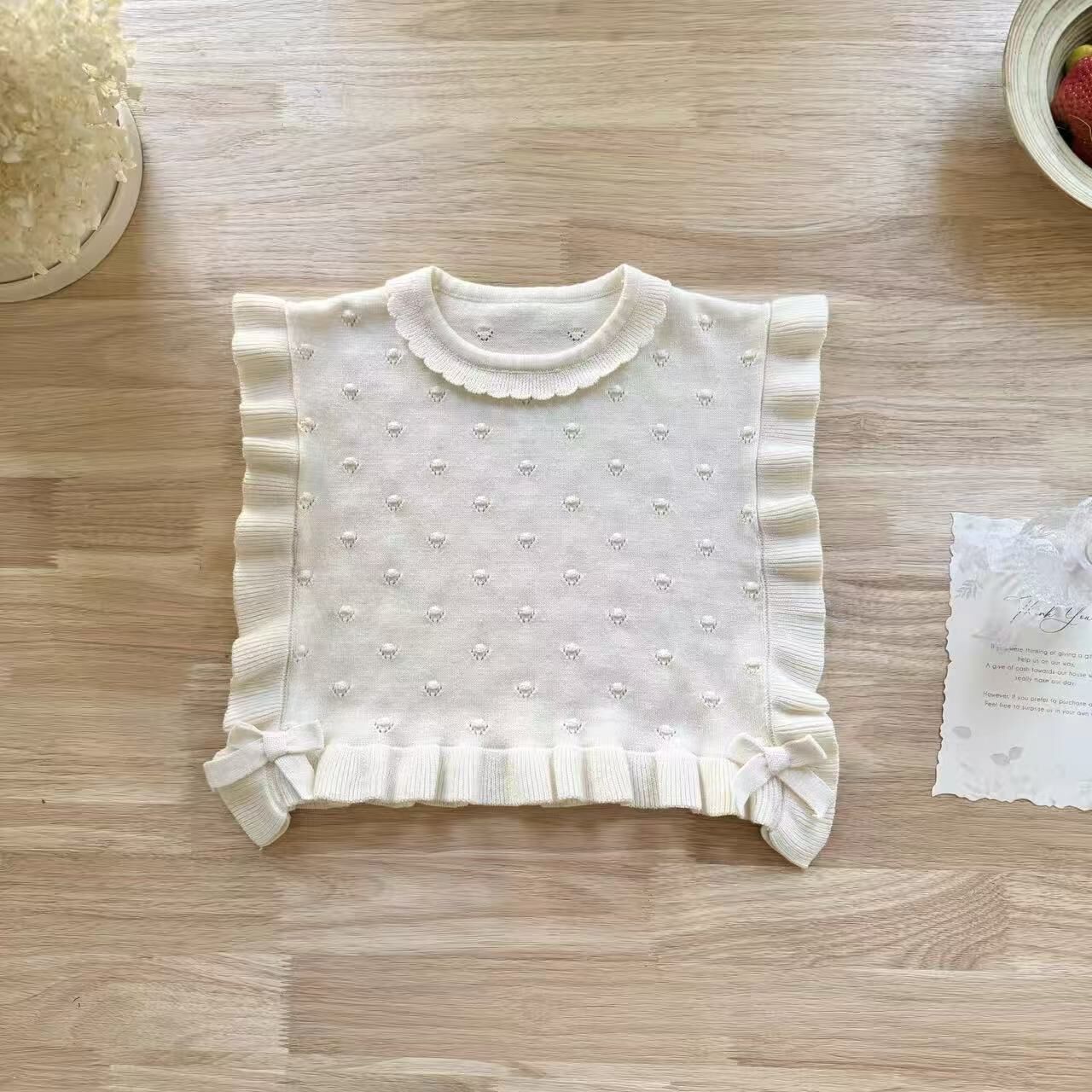 HCB10T003BE  HANA COCO-荷葉邊奶油蝴蝶結針織背心