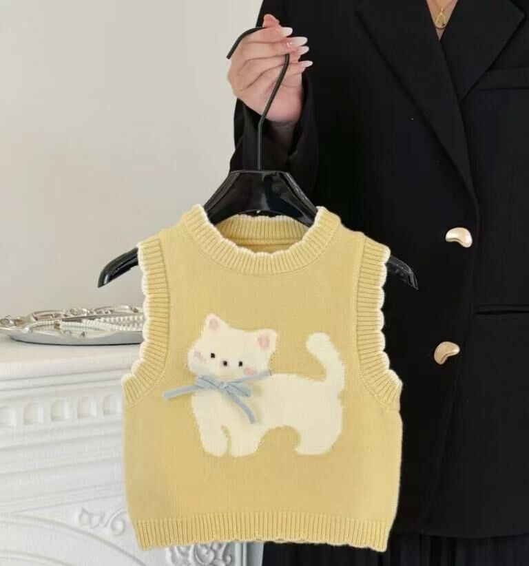 HCB10T006YW  黃色波浪邊小貓咪針織背心