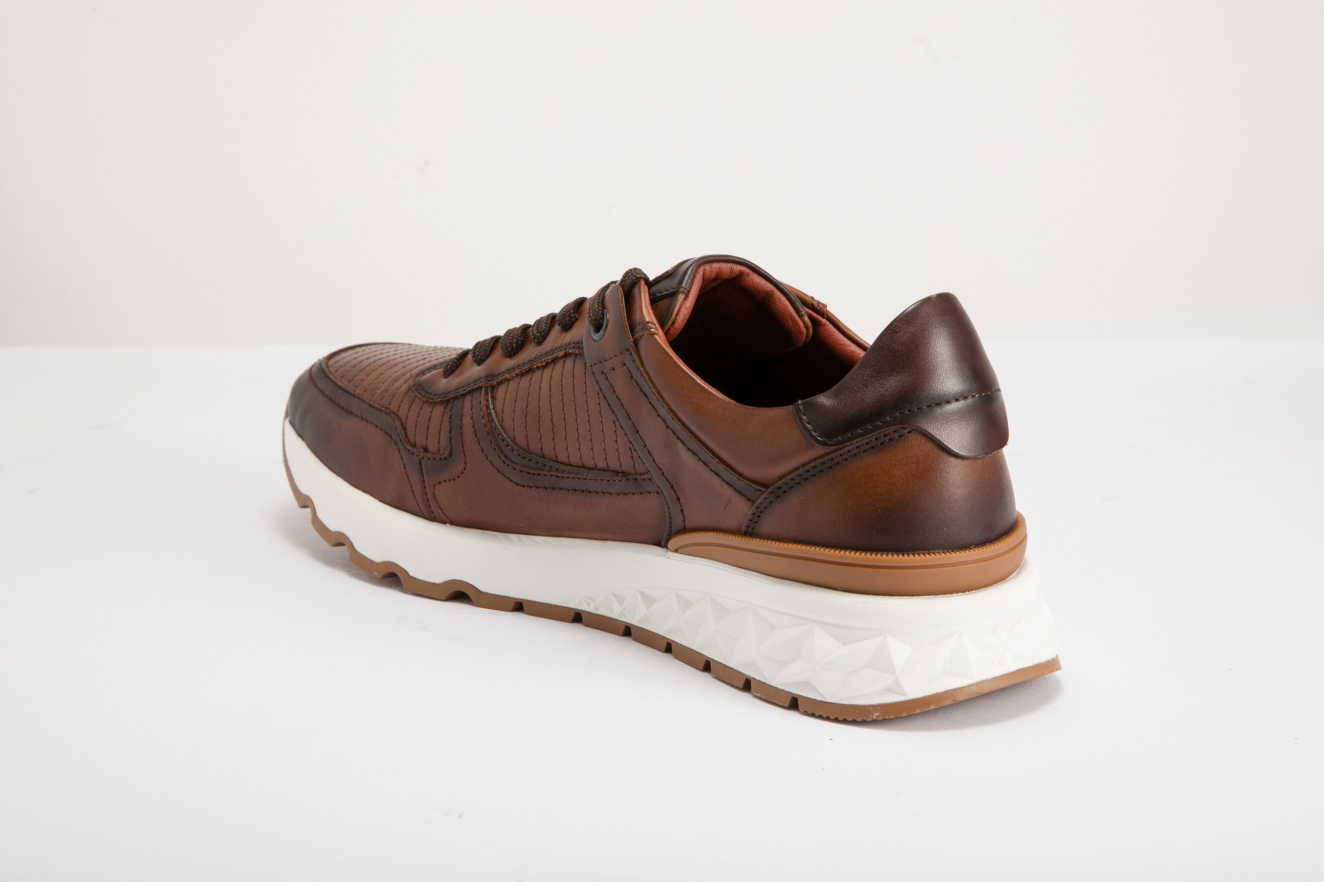 Pikolinos - ARANDA 男士綁帶輕量運動鞋 M8R-6239C1-BR