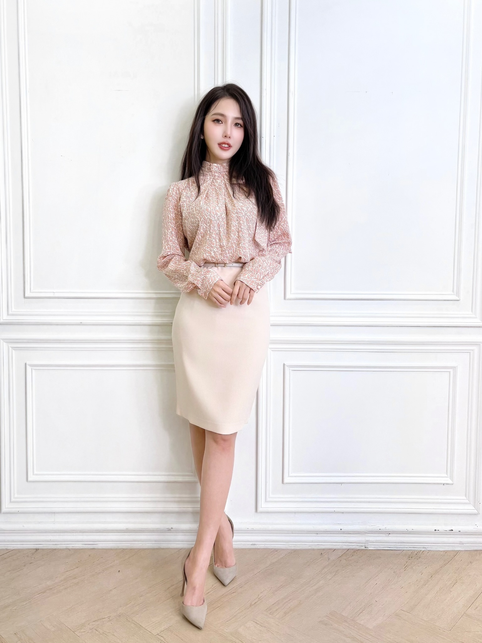 幾何線條領抓褶長袖襯衫