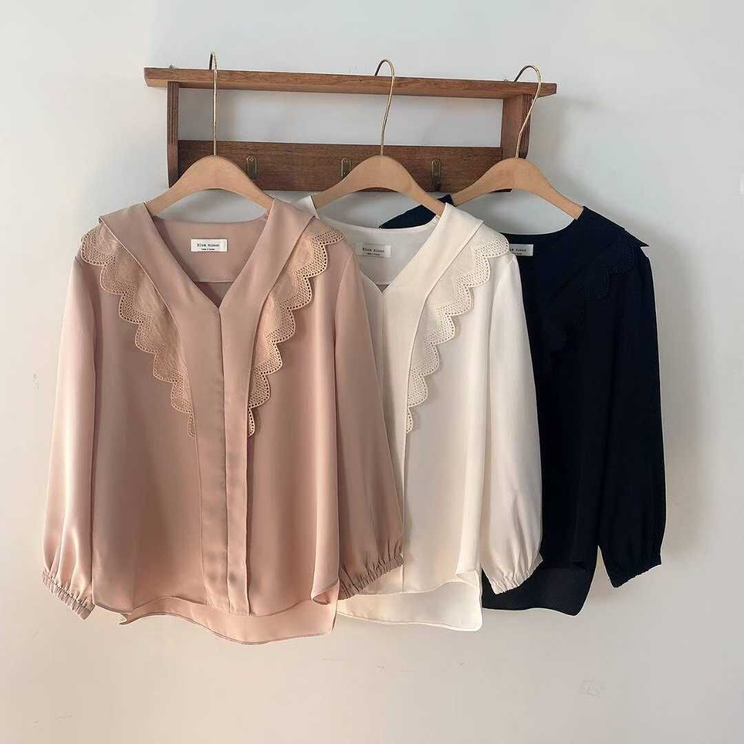 BR5121 蕾絲拼接法師袍上衣