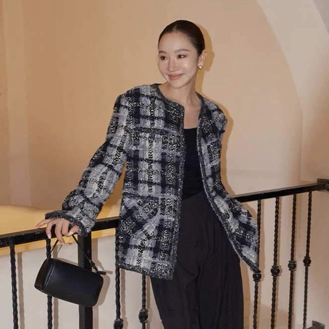 黑灰配色格紋亮片滾邊圓領小香外套-S-L (Elegant & Love)