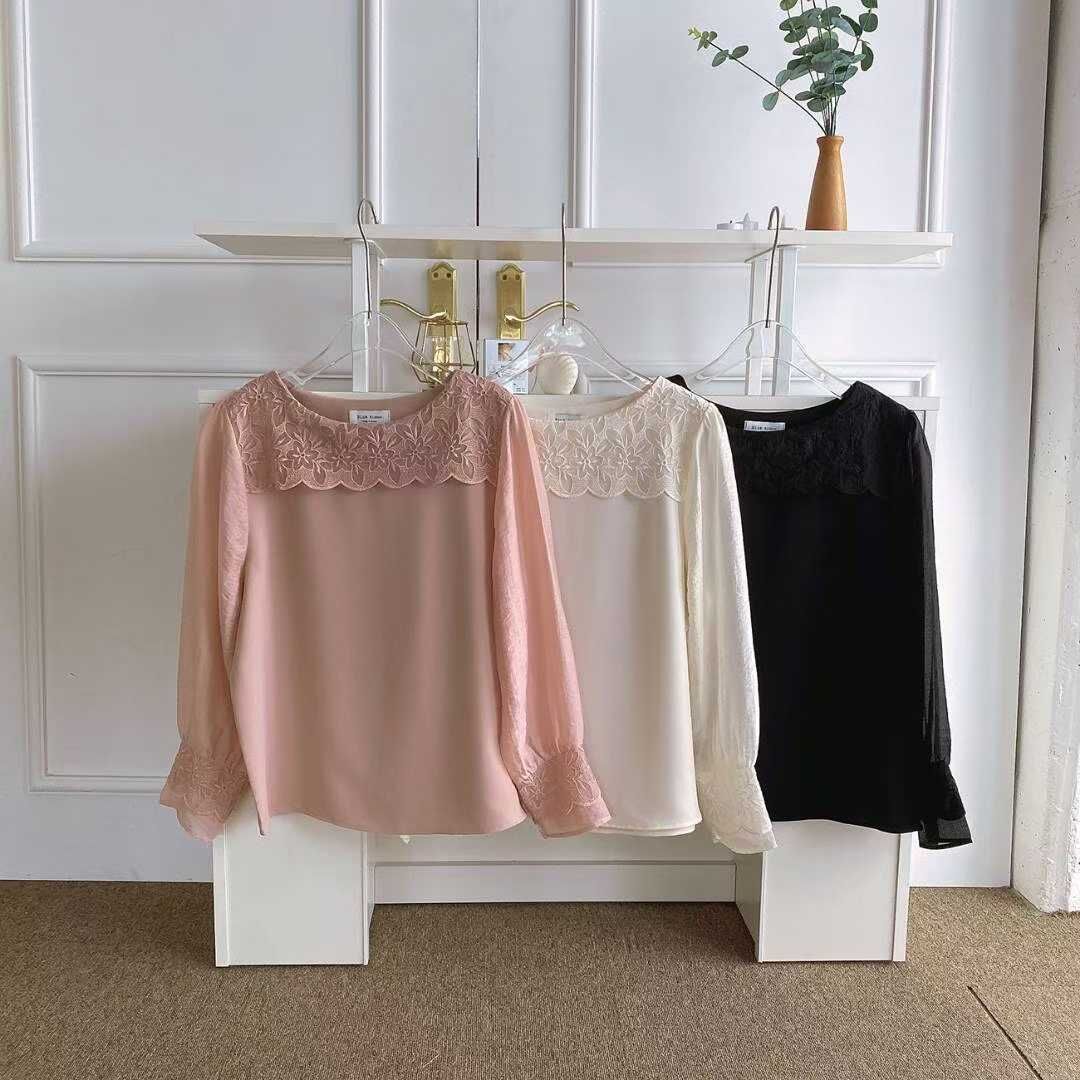 BR5125 領口拼接鏤空蕾絲長袖上衣