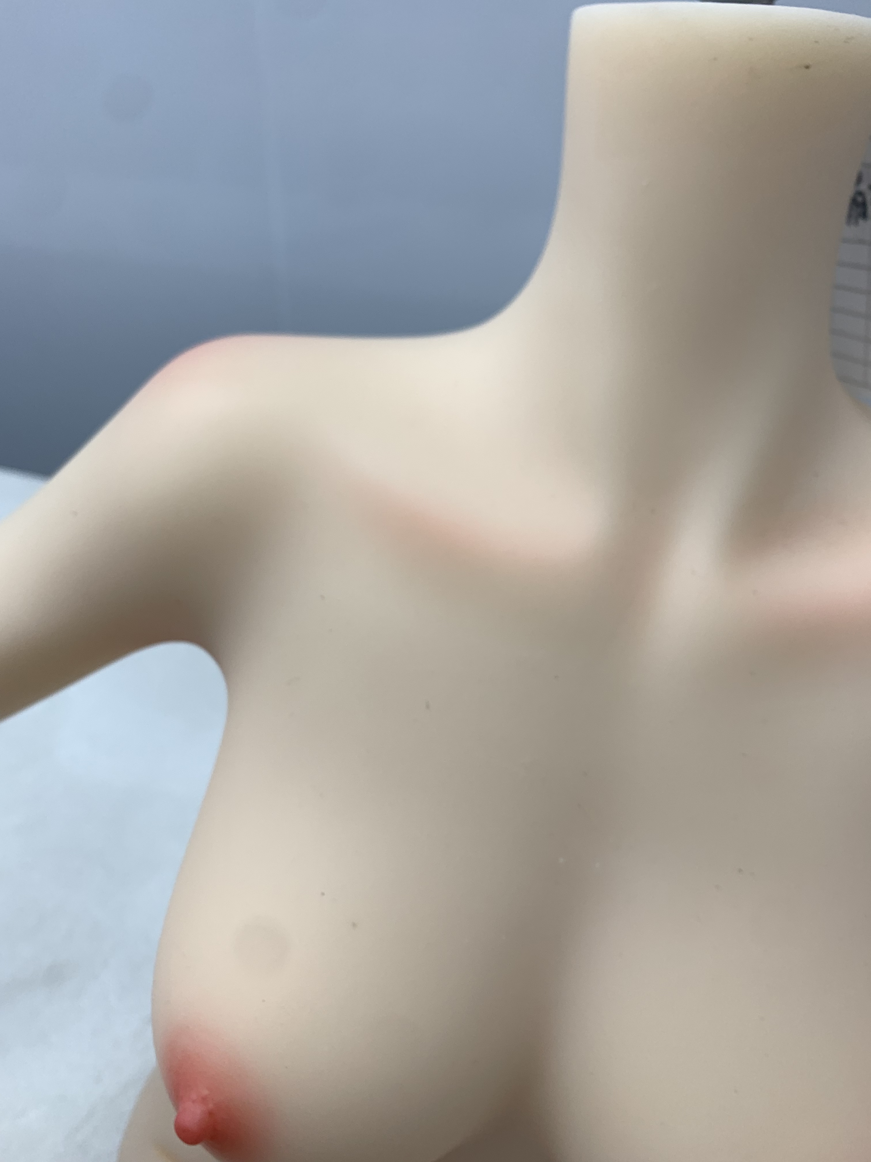 MyDoru- 凹凸咪娃娃系列  145公分  B Cup   全矽膠 微瑕疵特賣-B02身體 (肩部骨架鬆)