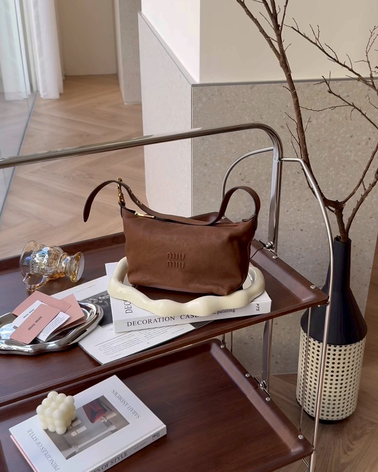 MIUMIU｜小羊皮飯盒包 咖色