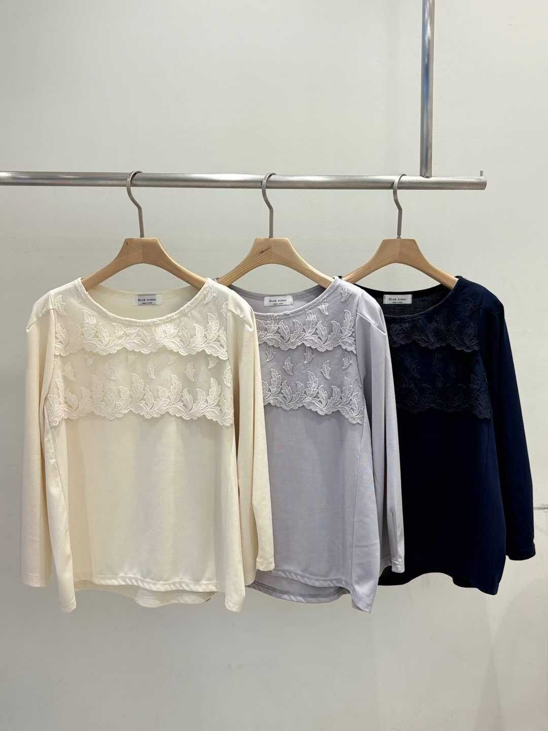 BR5136 圓領花瓣蕾絲拼接棉質上衣