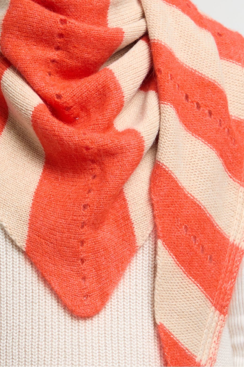 針織三角圍巾＿橘色