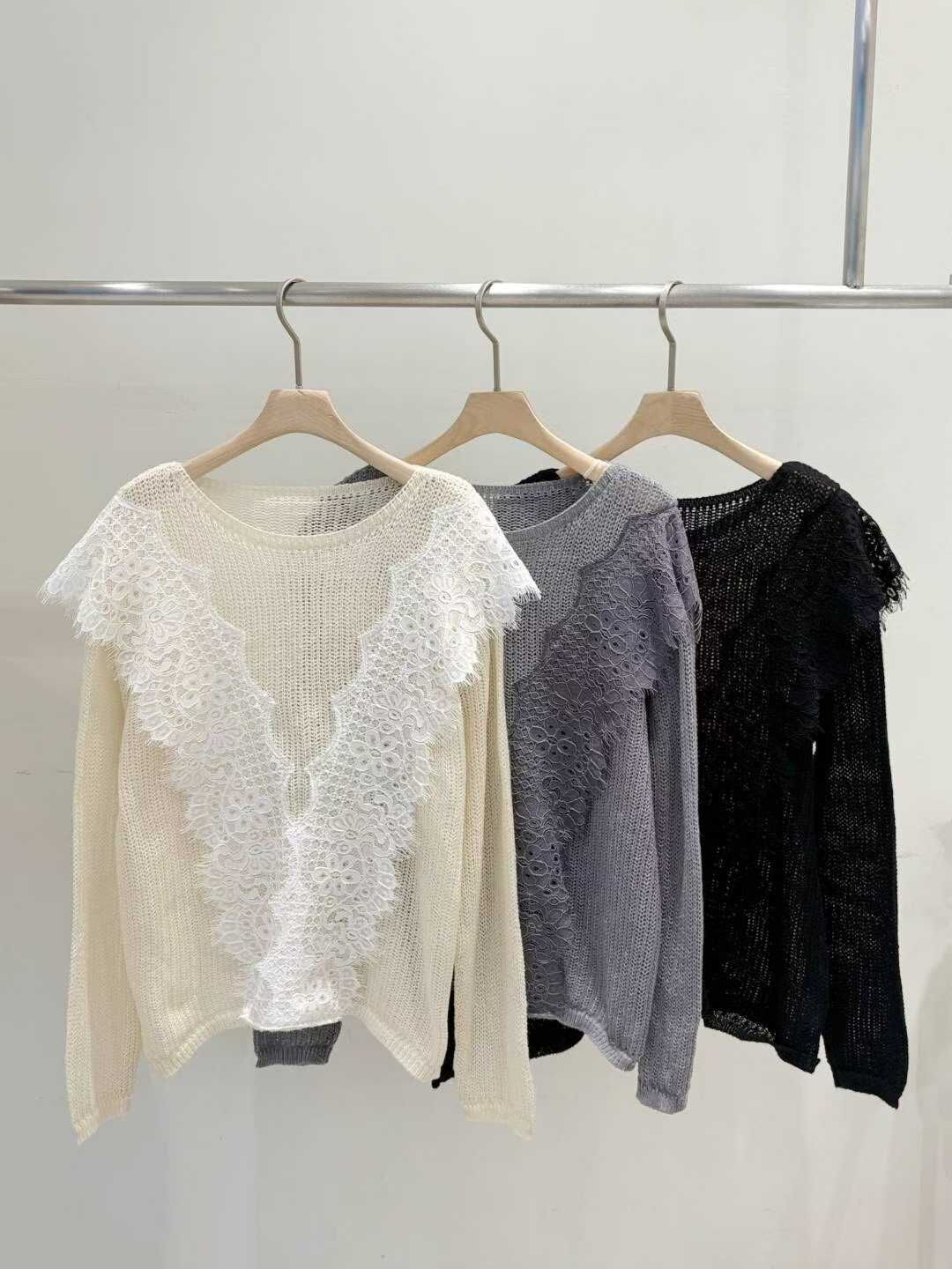 BR5139 蘇蘇鏤空針織圓領長袖上衣