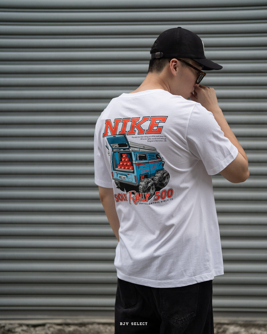 #現貨 NIKE SPORTSWEAR 廂型車印花 短踢 FQ3765-100 白