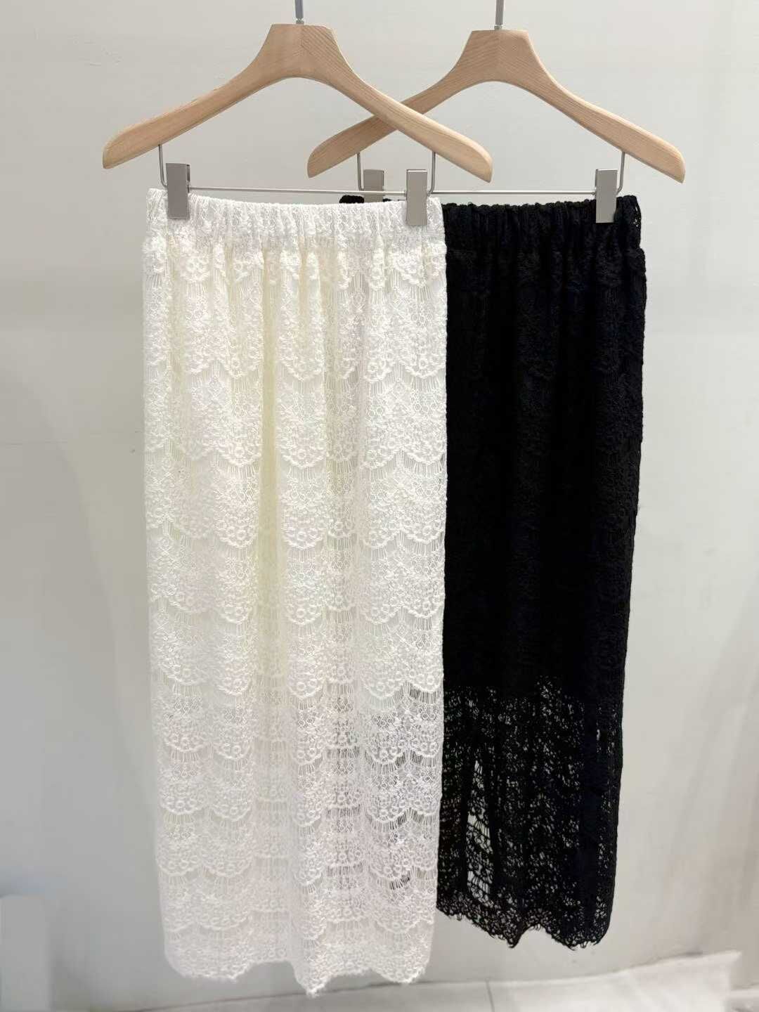 BR5140 全橡筋鏤空針織半身裙