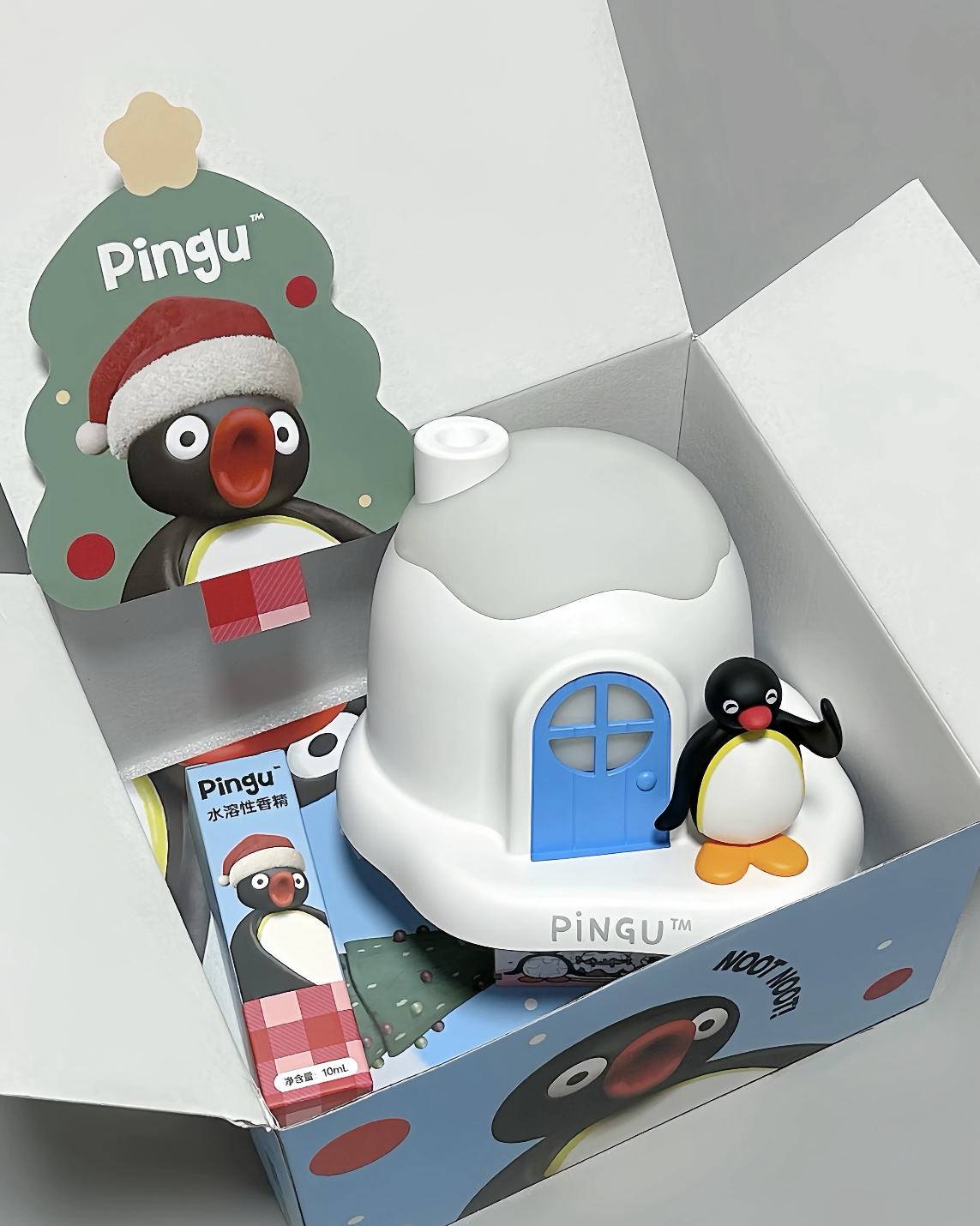 <正版授權>PINGU 企鵝家族 雪屋造型 攜帶式加濕器 擴香機