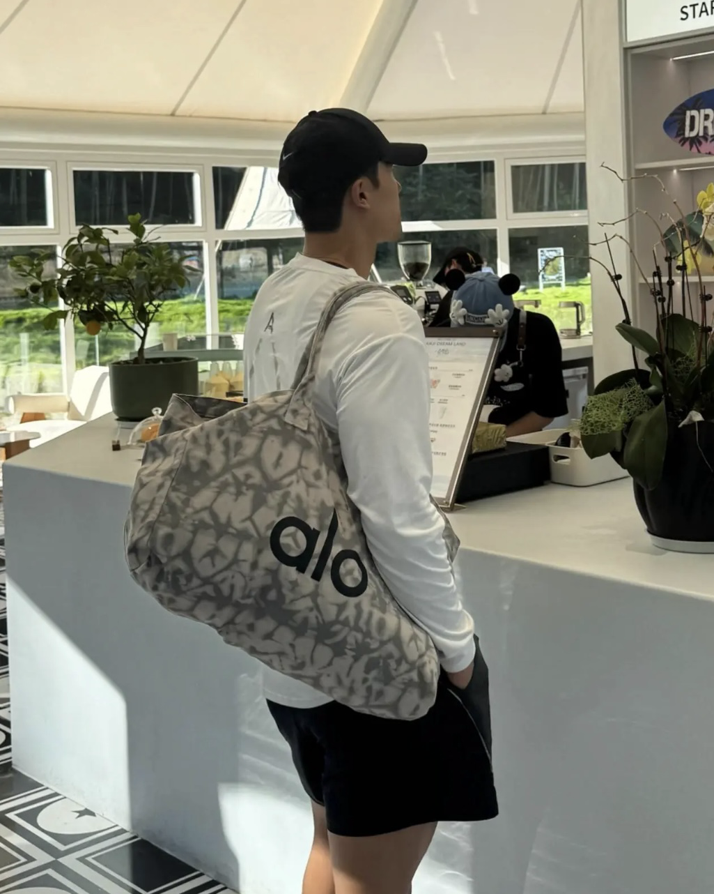 ALO 大號托特包 手提包 灰白色 購物必備