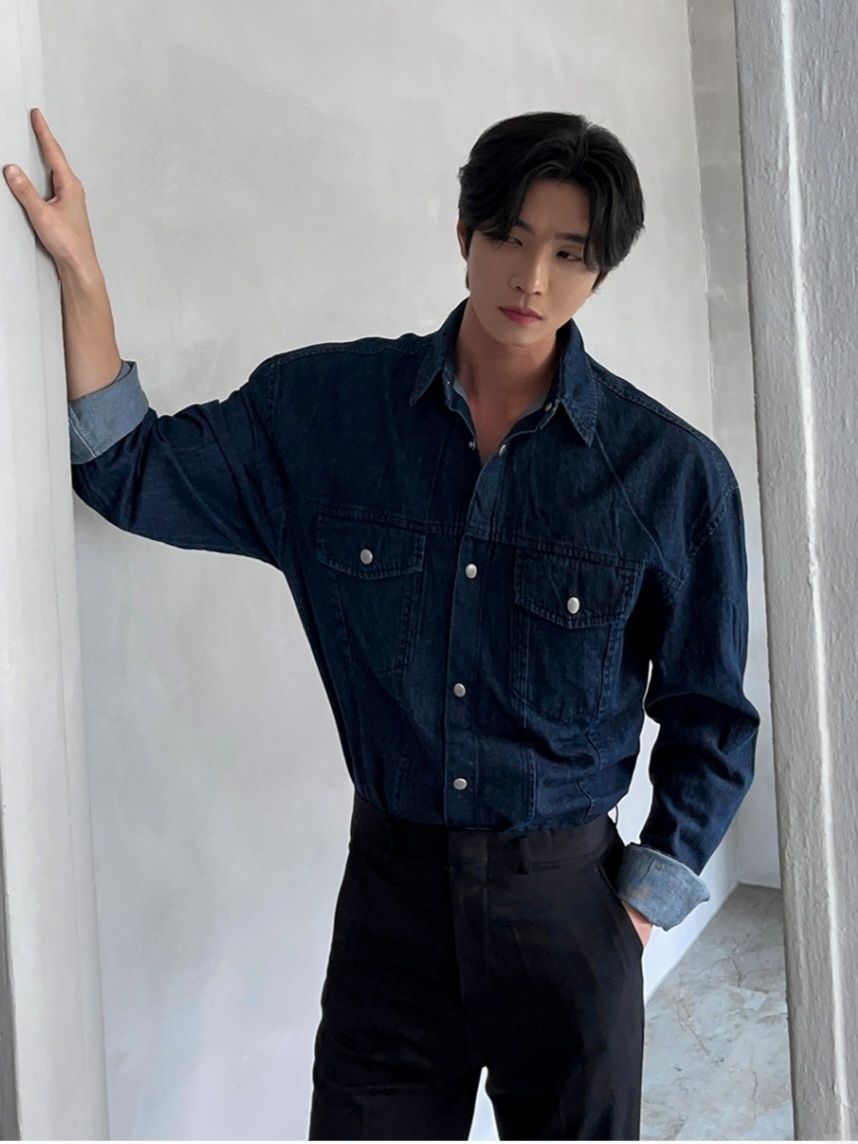 深色復古牛仔襯衫
