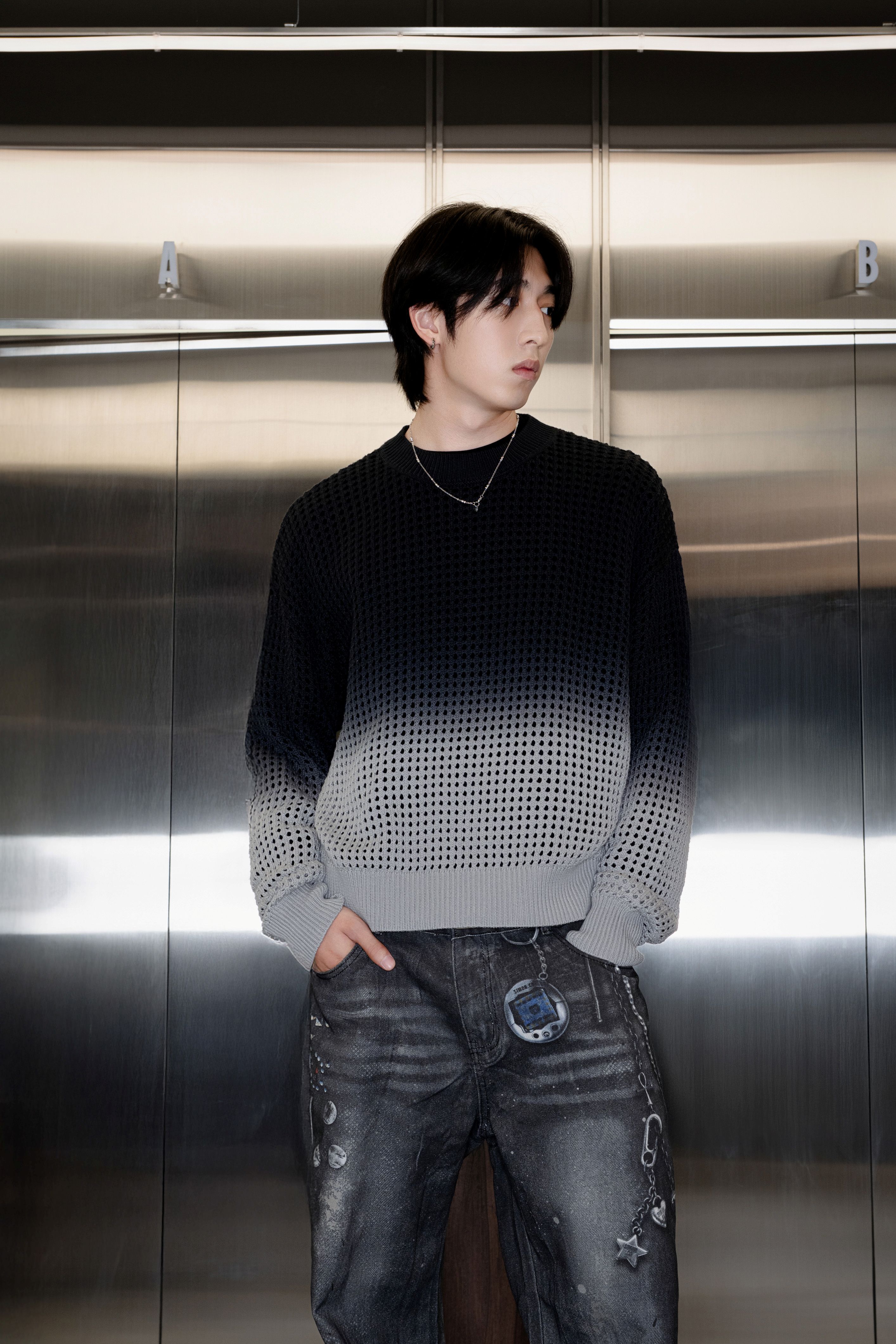 SIMON MADE TL-2430 吊染 漸層 洞洞 毛衣