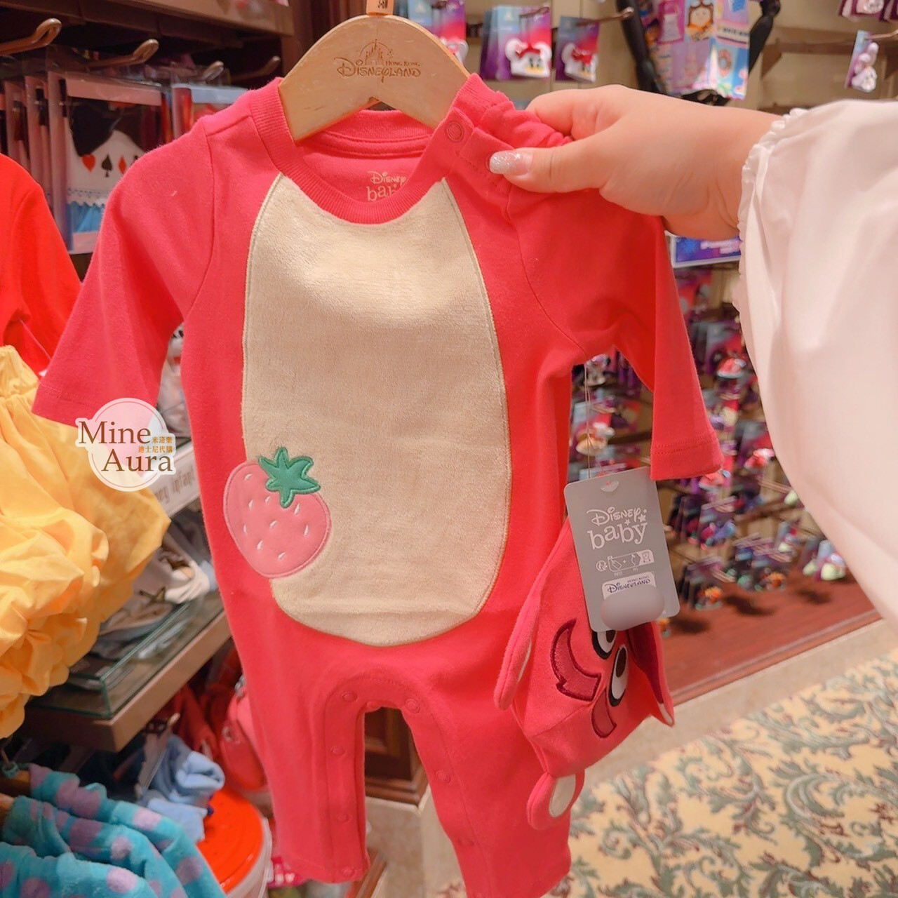 熊抱哥 Lotso 造型 草莓圖案 包屁衣 + 造型帽 嬰兒用品 玩具總動員 Toy Story -香港迪士尼樂園