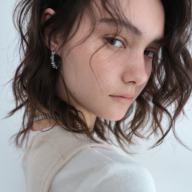 OUS Wave Hoop Earrings 波浪環型耳環