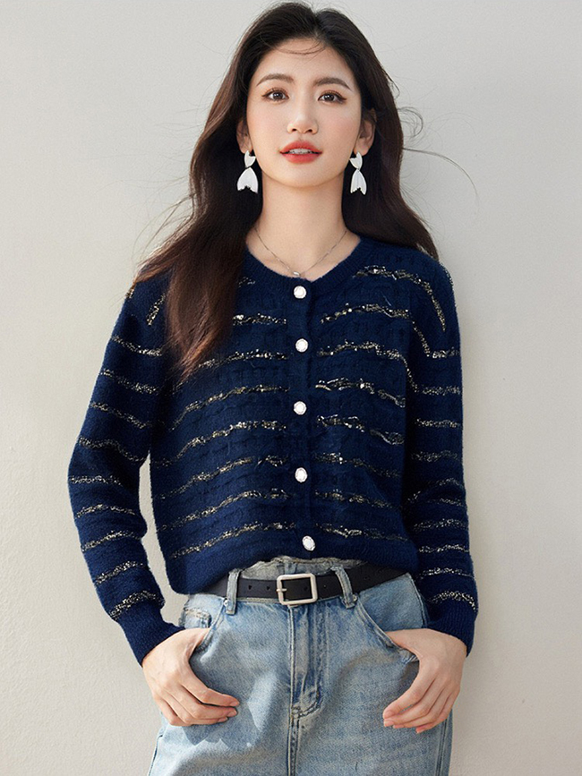 低調光澤閃爍感薄毛衣外套-預購