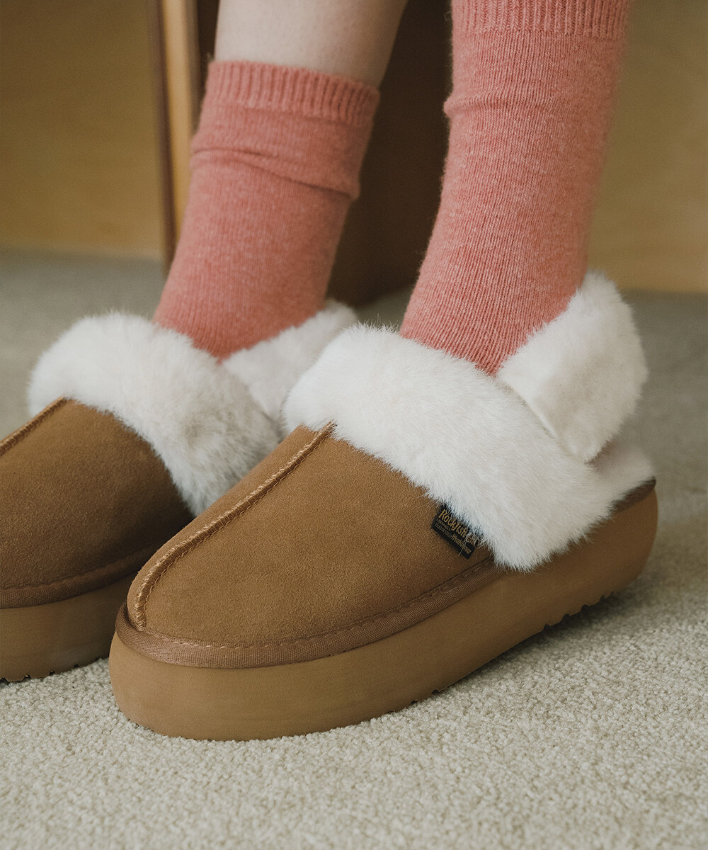 2025年新版 🇰🇷 Rockfish Weatherwear CLOUDY FLATFORM FUR SLINGBACK 毛毛涼鞋 扣環 麂皮 / 預購