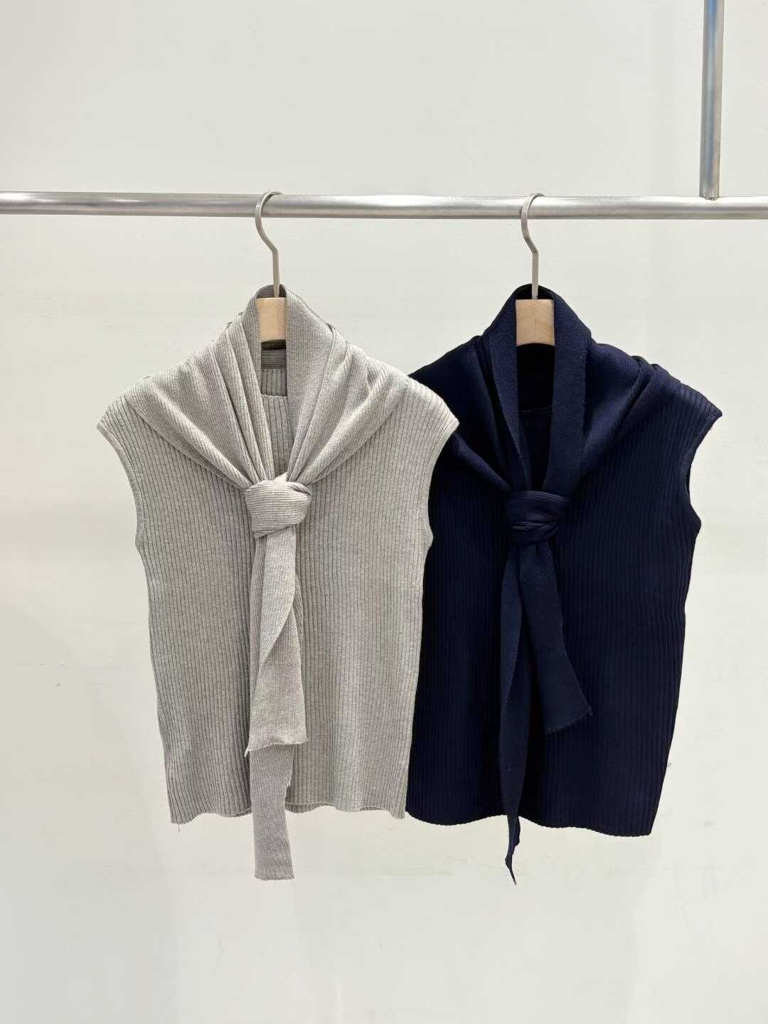 BR5153 披肩綁結暗坑紋背心